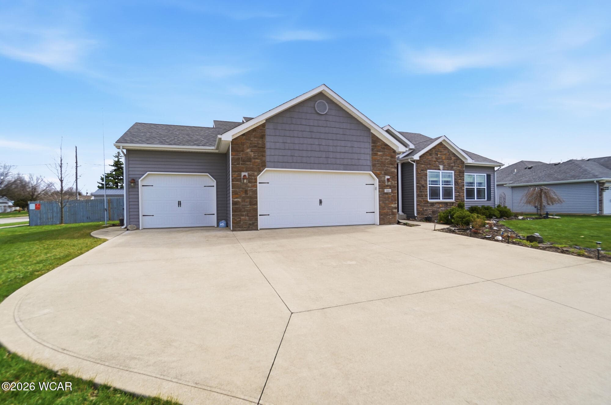 244 Parkview photo 2