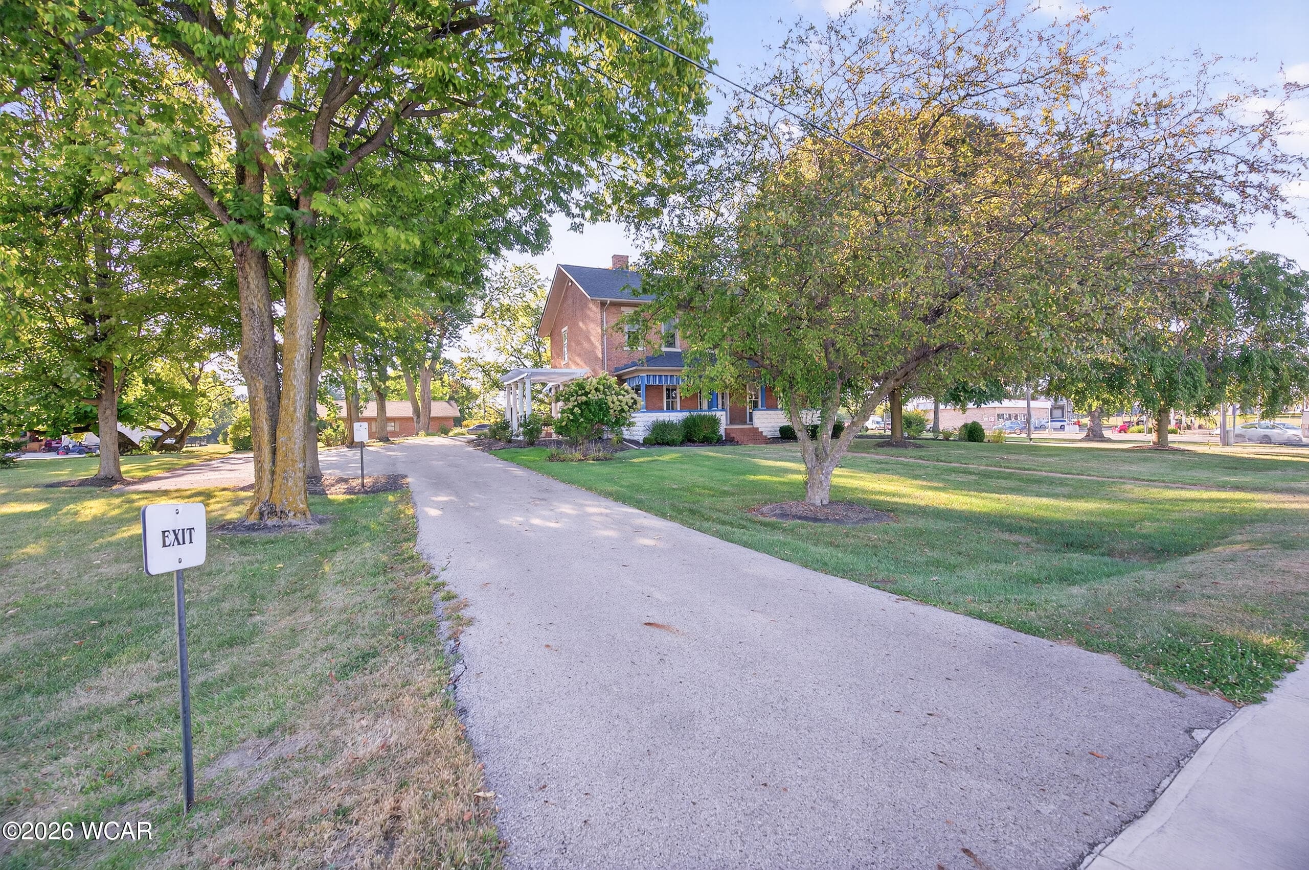 1441 Saint Marys photo 5