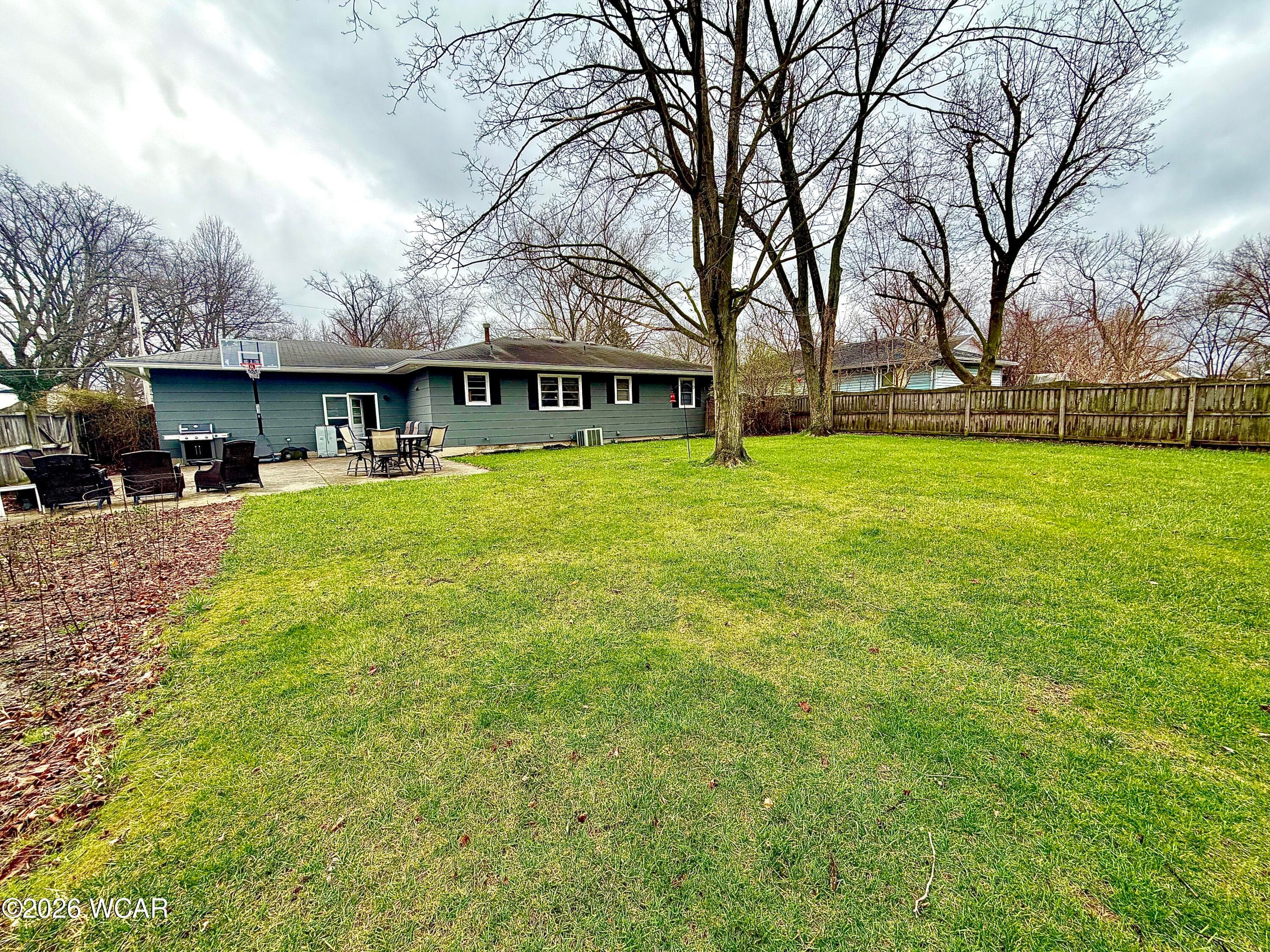 1809 Metcalf photo 4
