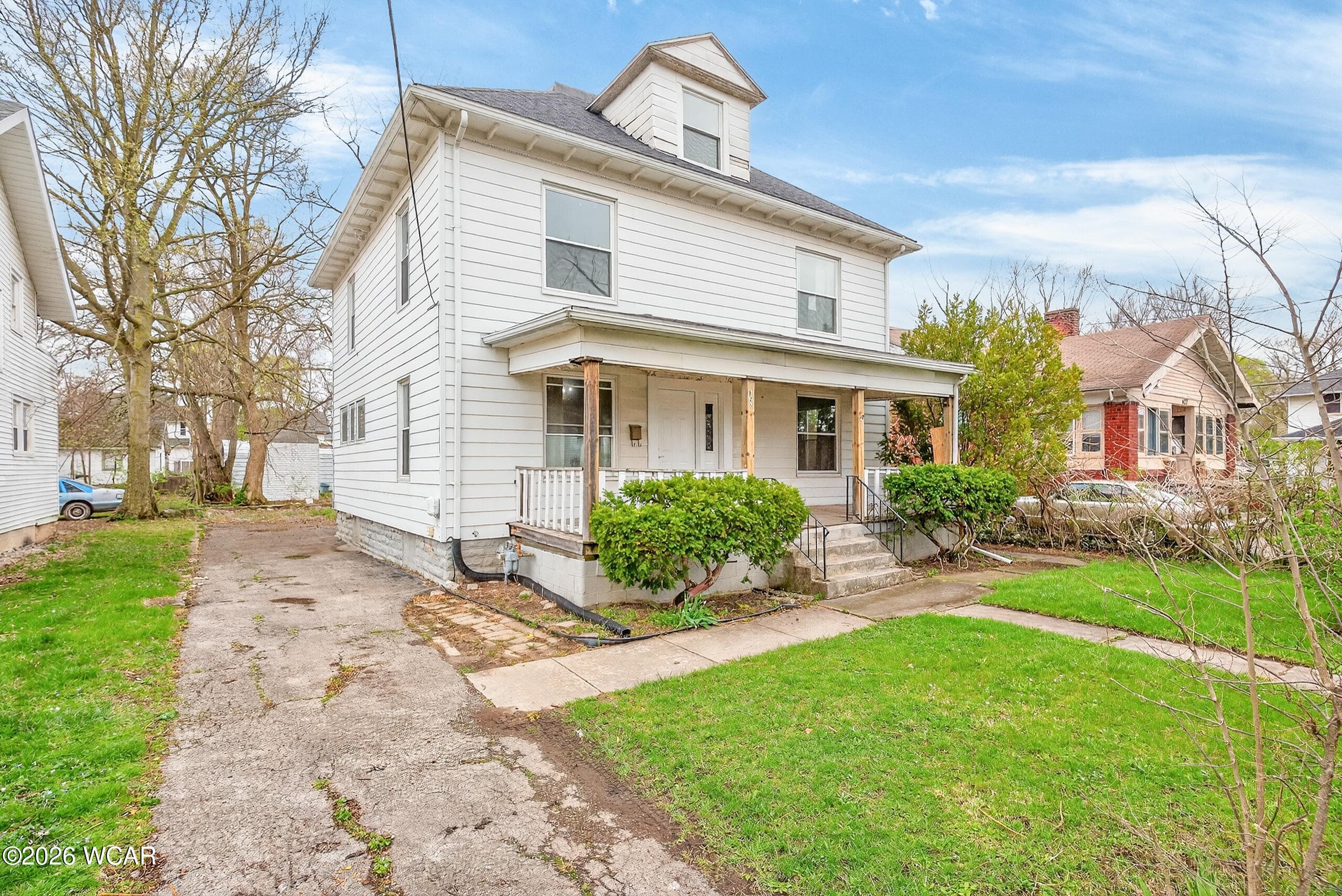 625 Charles photo 4