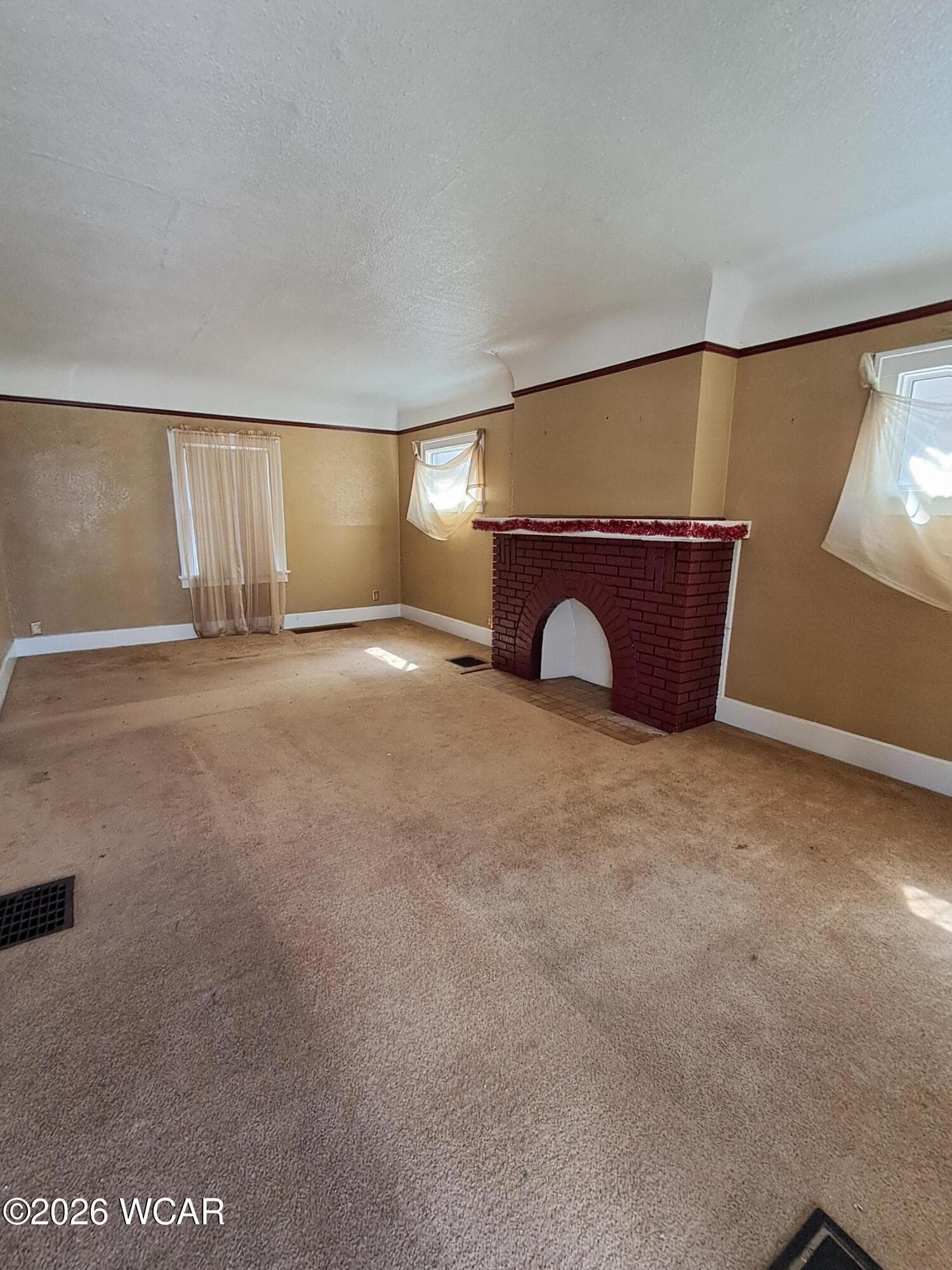 2106 Parkdale photo 5