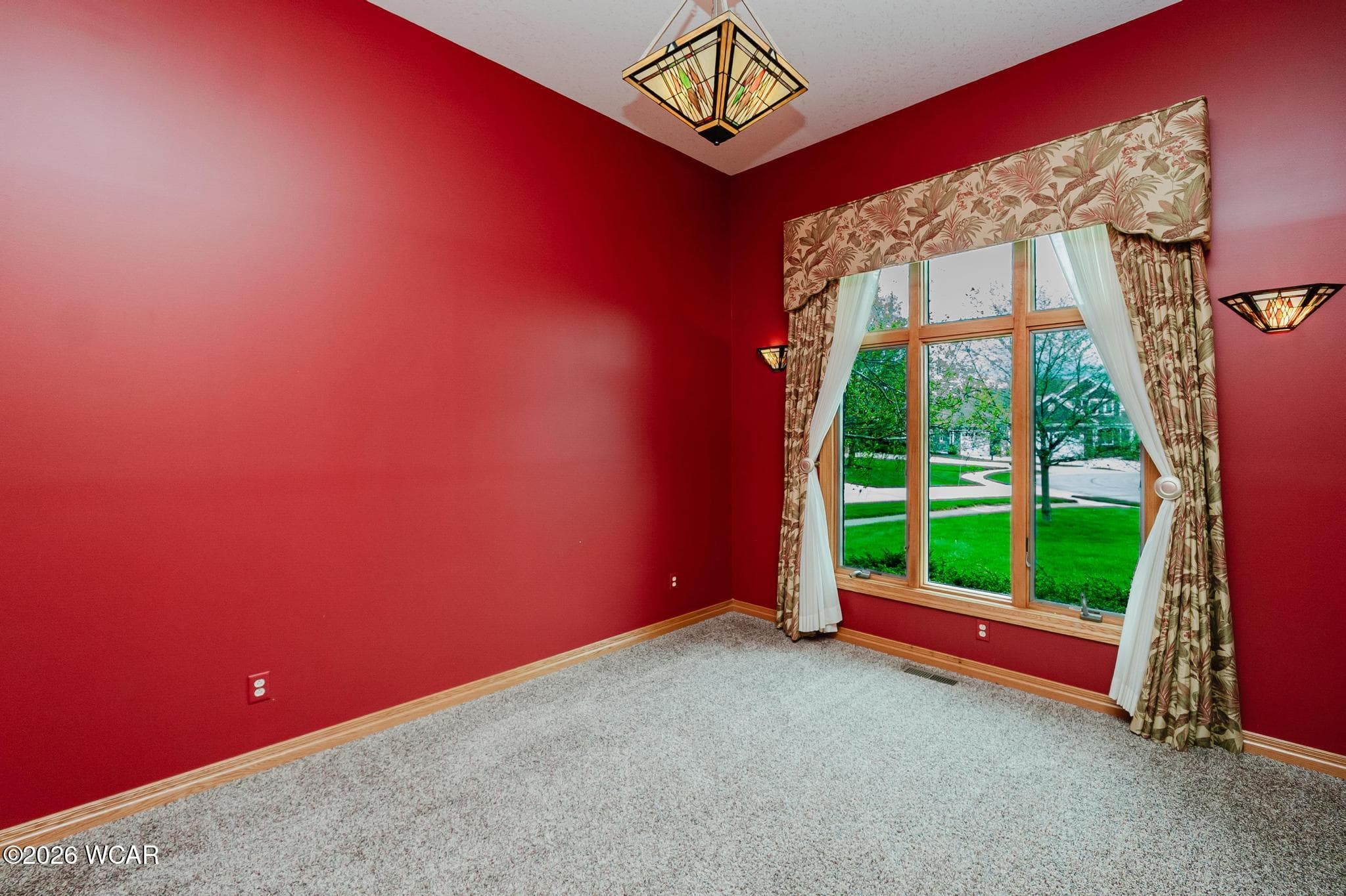 348 Sycamore photo 3
