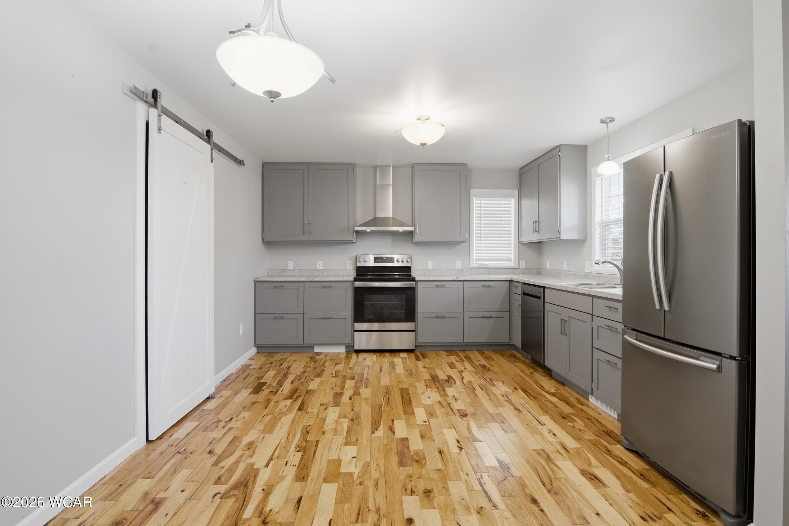 232 Cherry photo 4