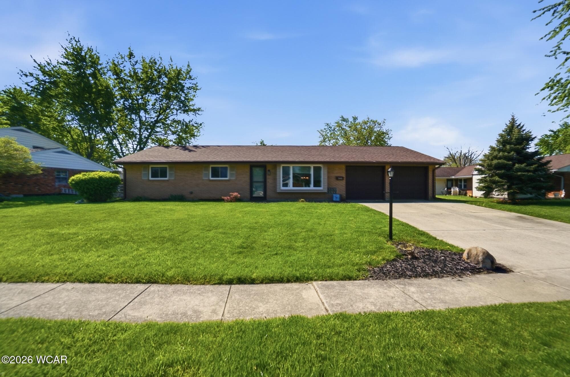2555 Sherwood