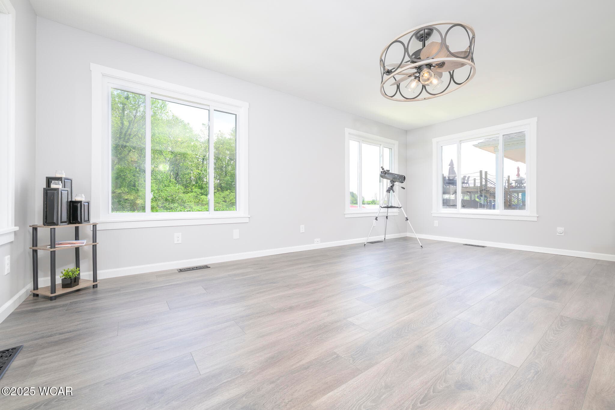11531 Circle photo 5