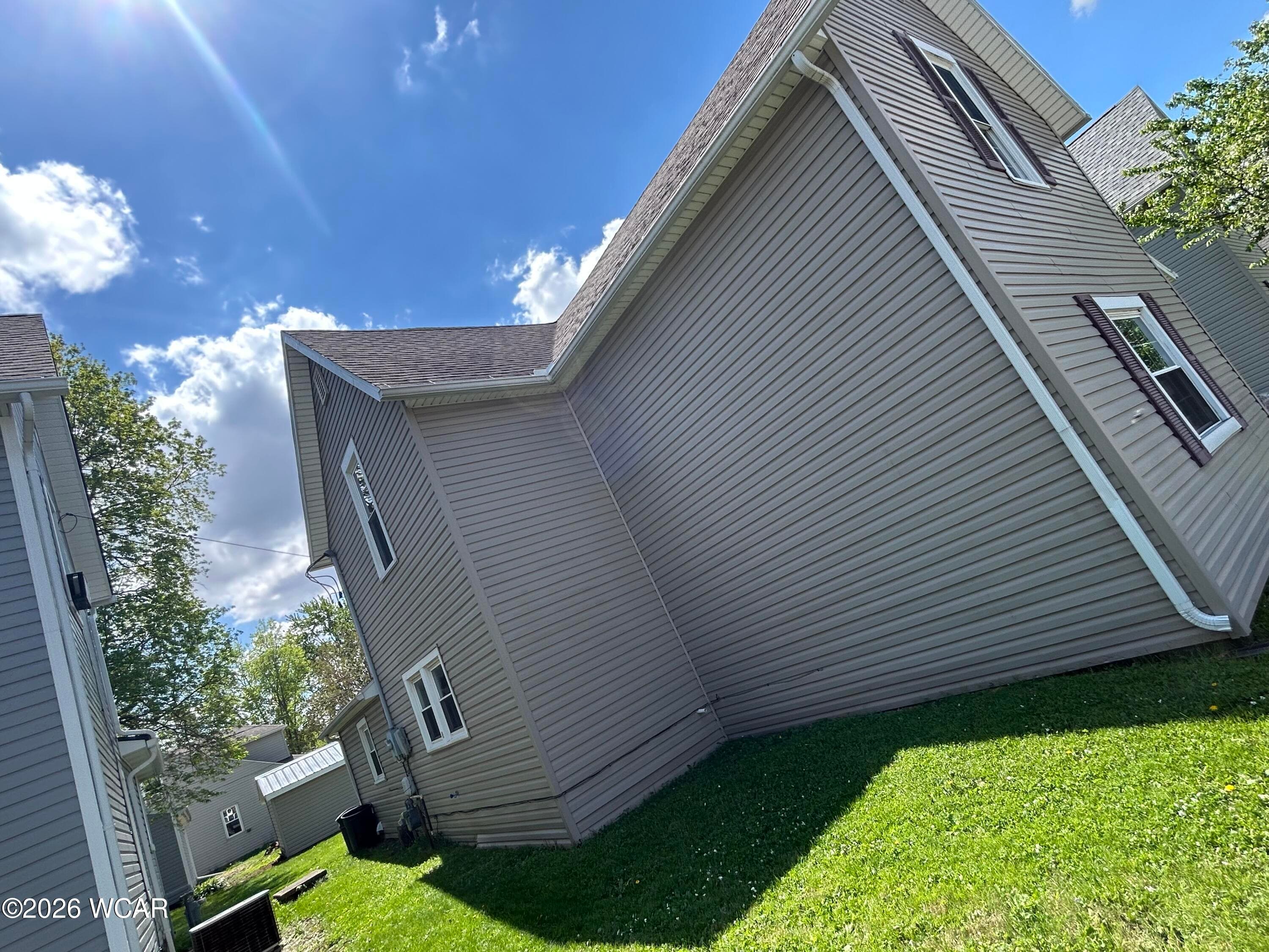 621 Spring photo 3