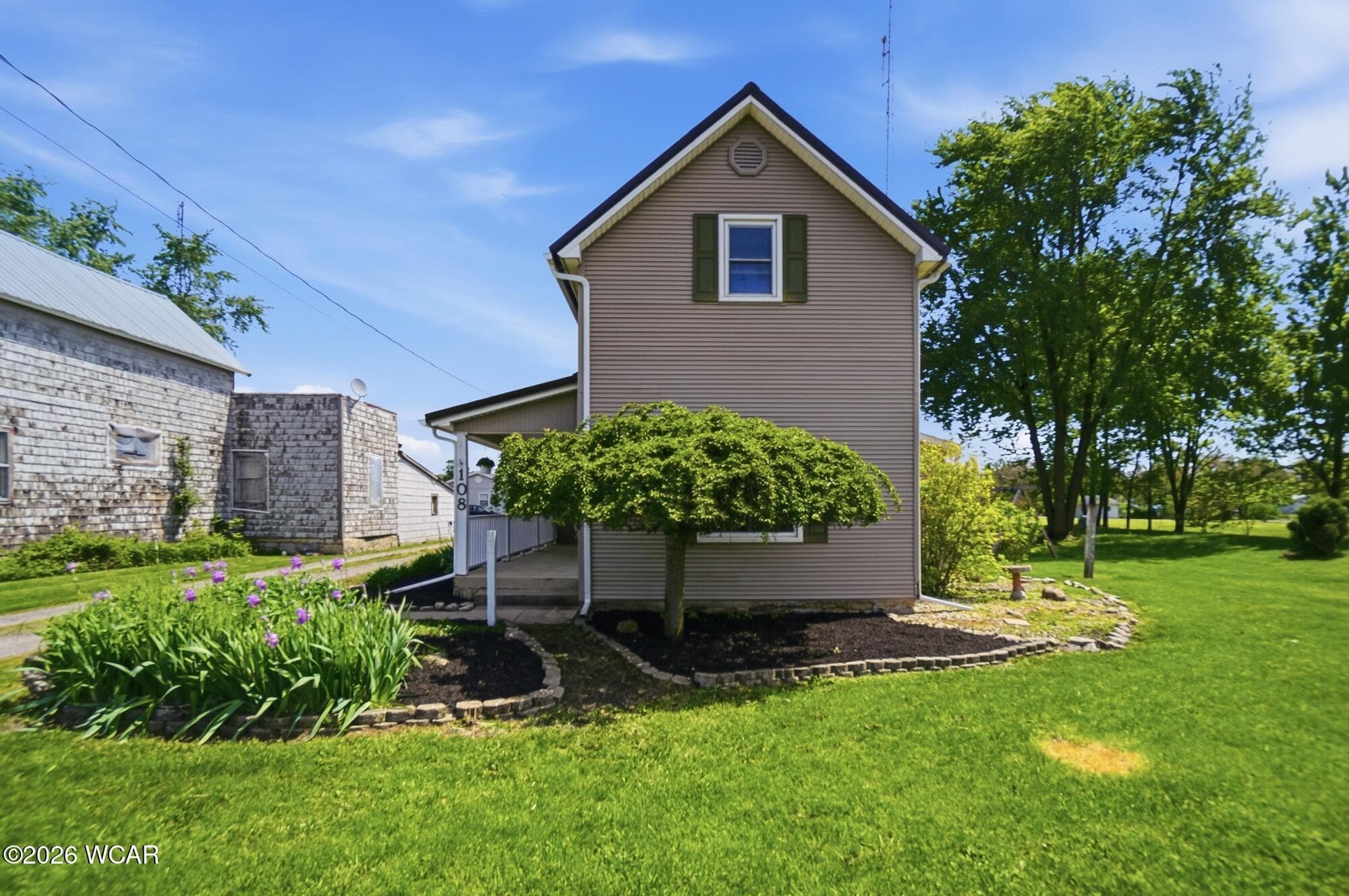 108 Washington photo 2