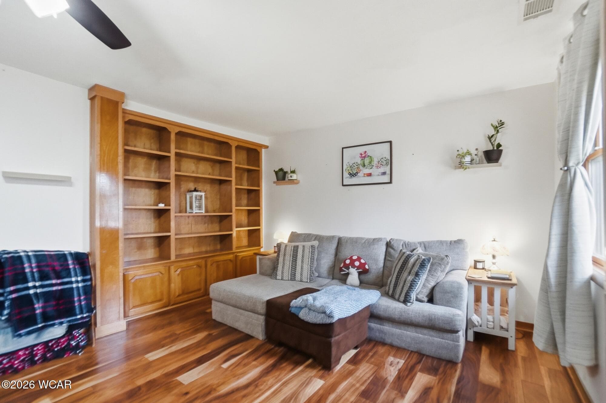 141 Walnut photo 5
