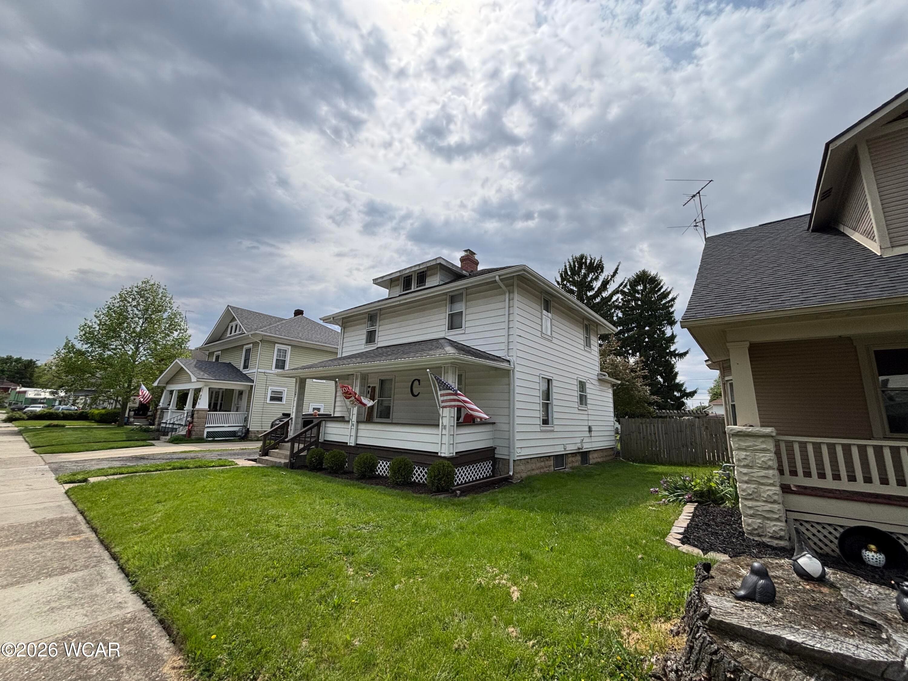 125 Bellaire photo 2