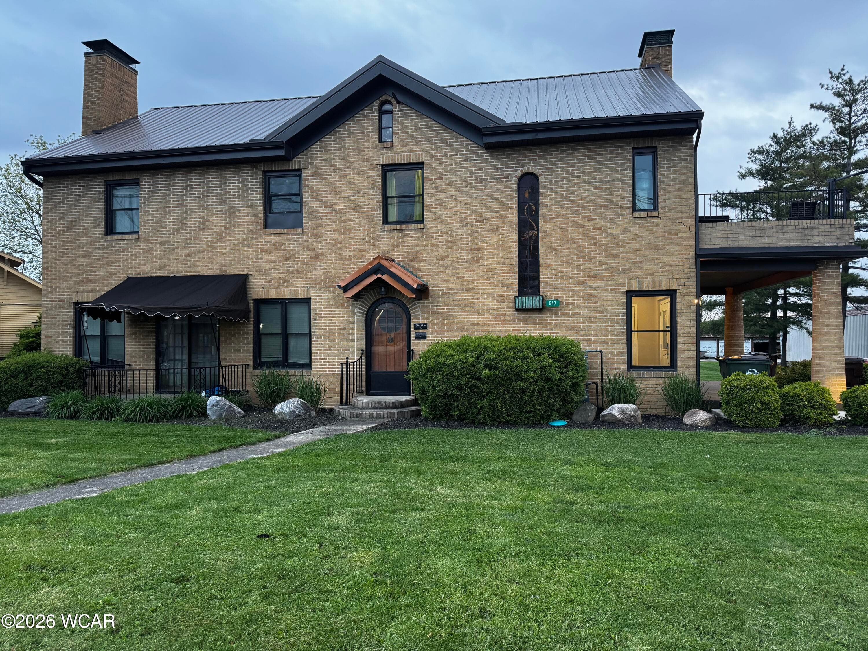 547 Broadway photo 2