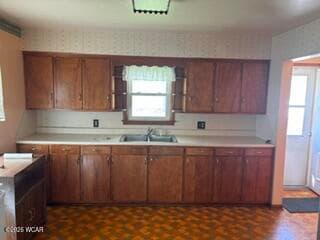 2325 Baywood photo 3