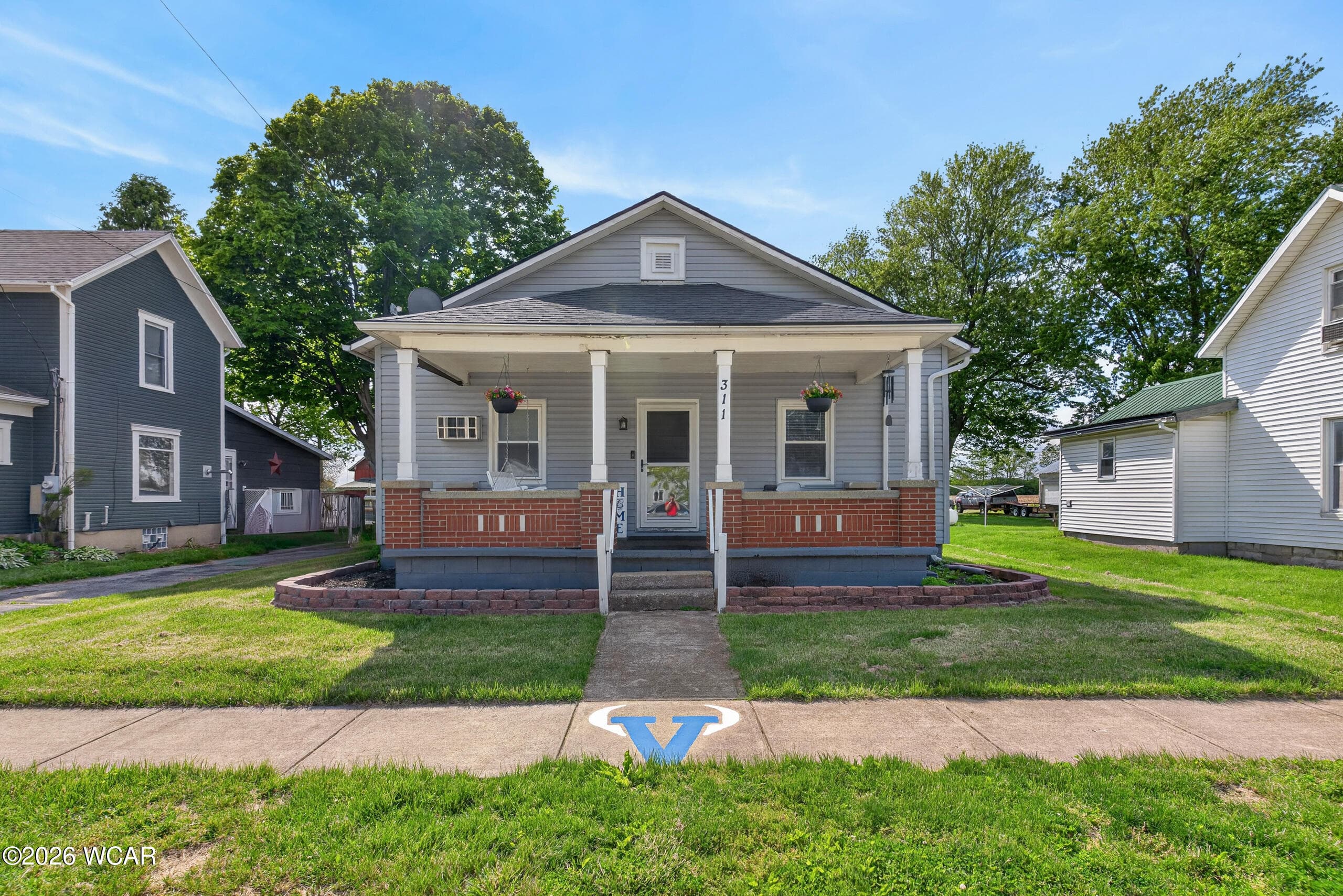 311 Walnut photo 3