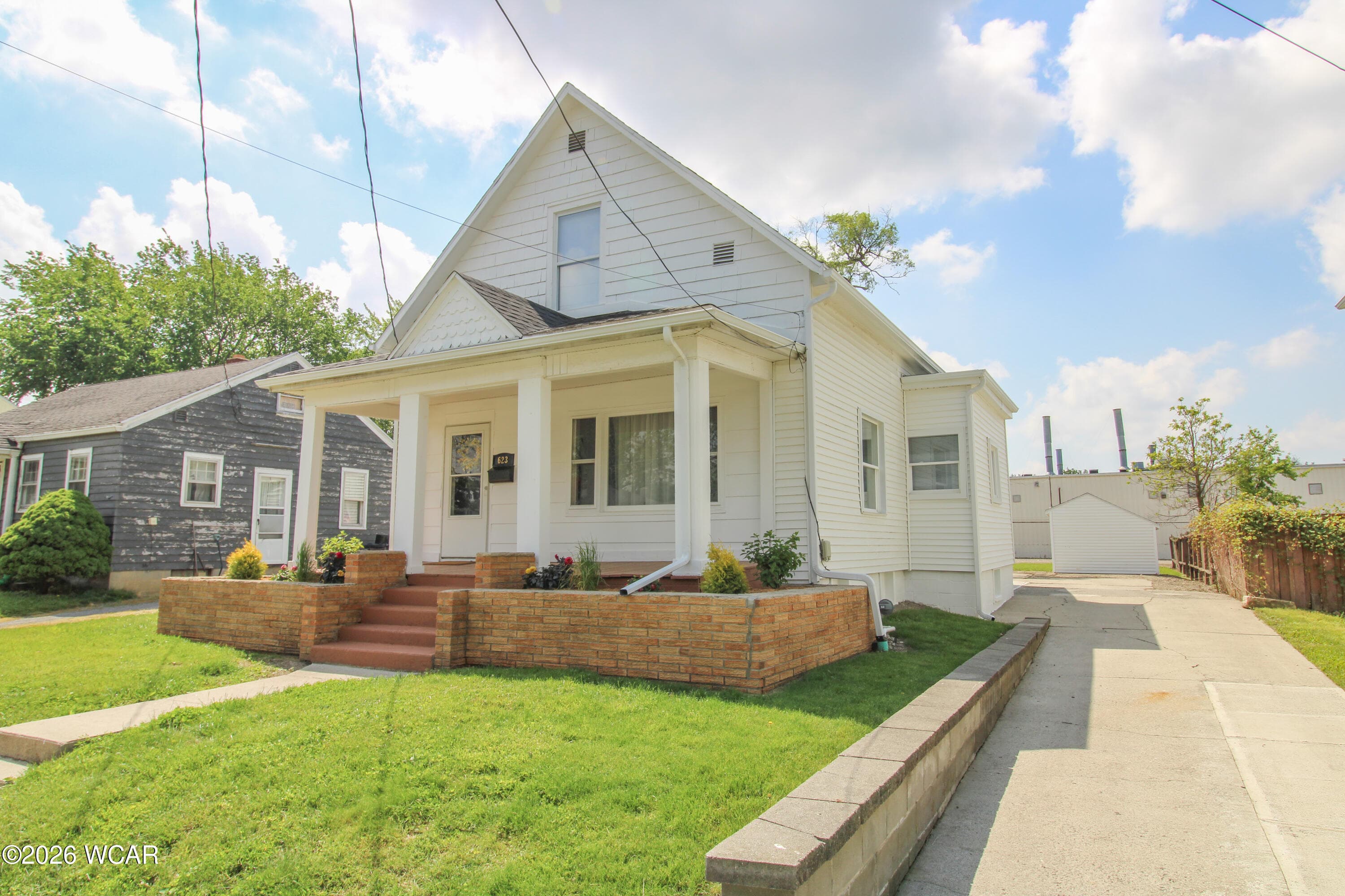 623 Hazel photo 3