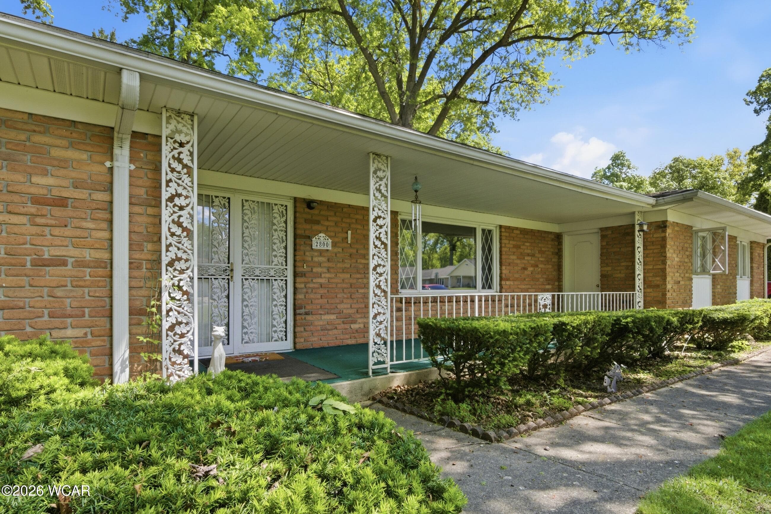 2800 Lakewood photo 5