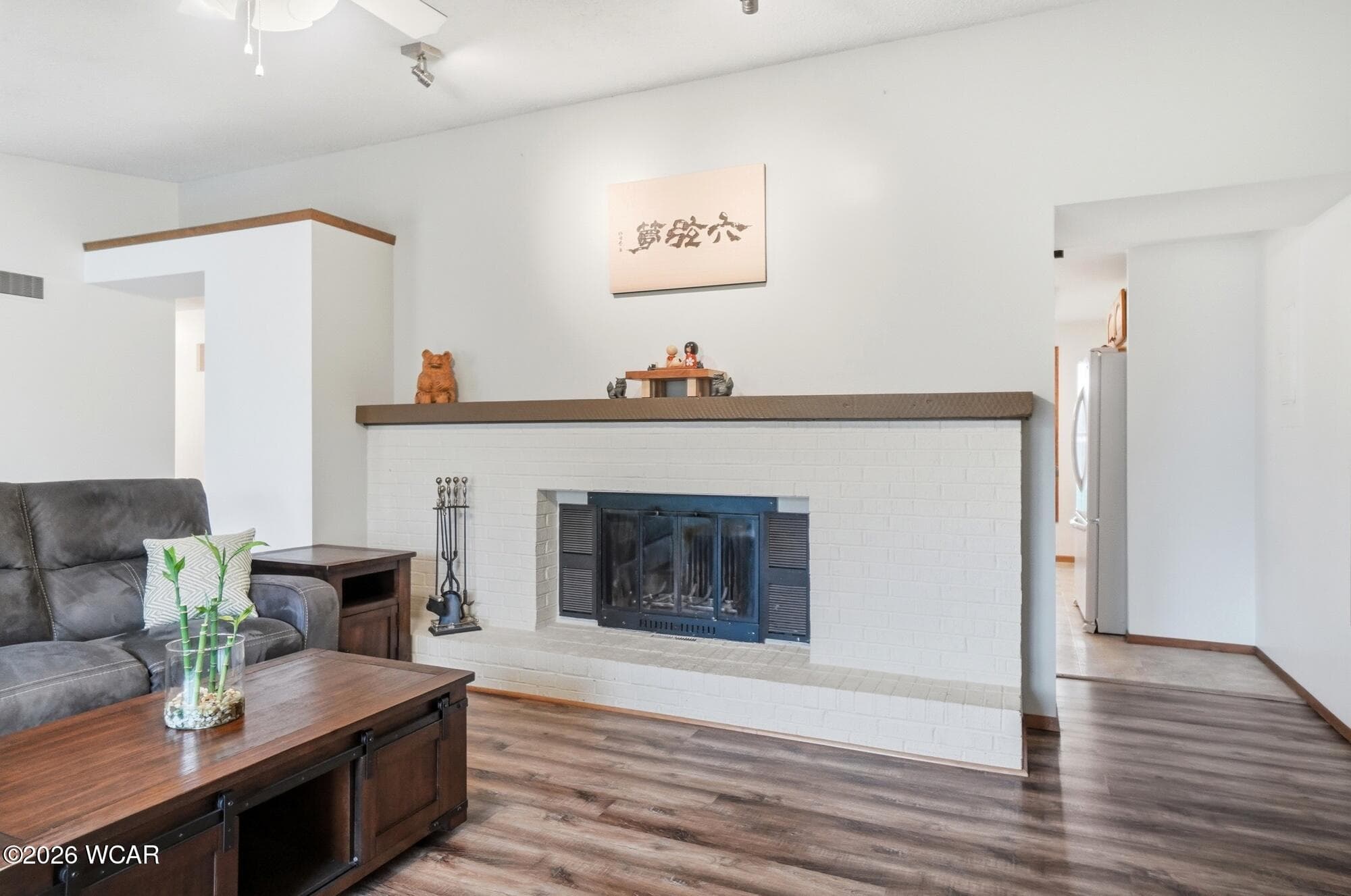 3732 Gloucester photo 5