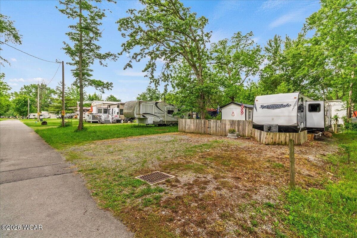 11379 Cherokee photo 4