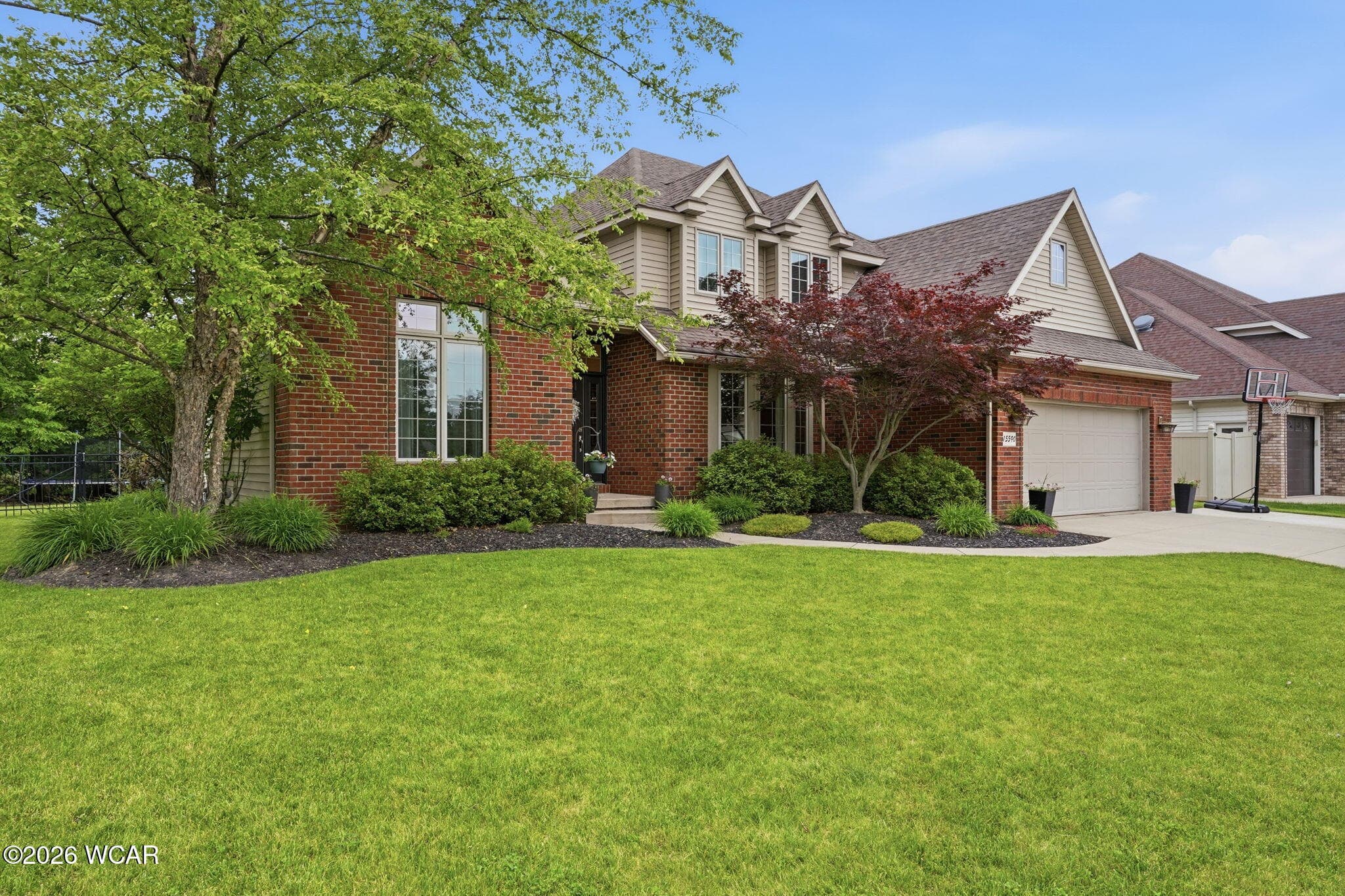 15590 Brookfield photo 3