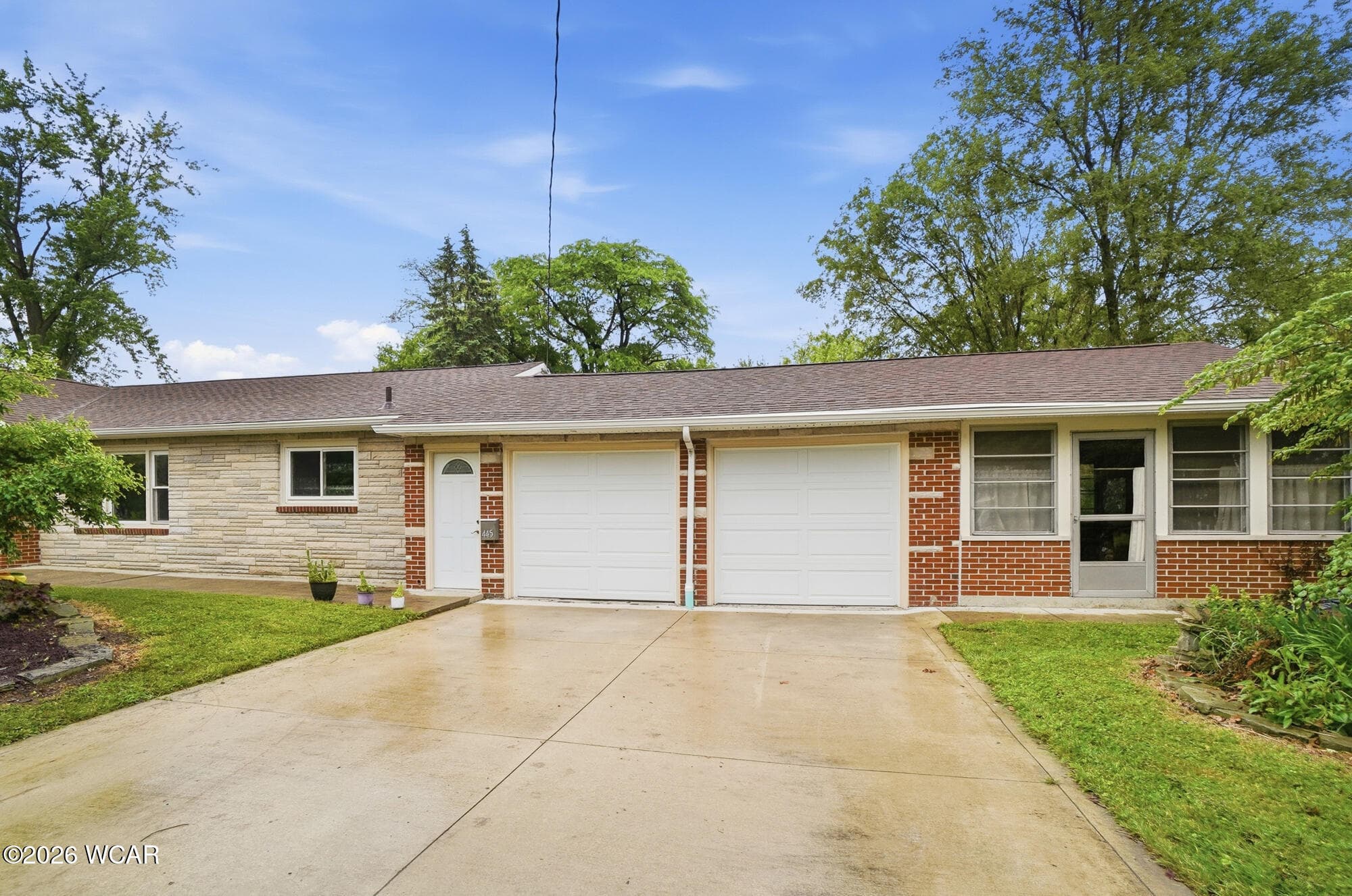 445 Glenwood photo 5
