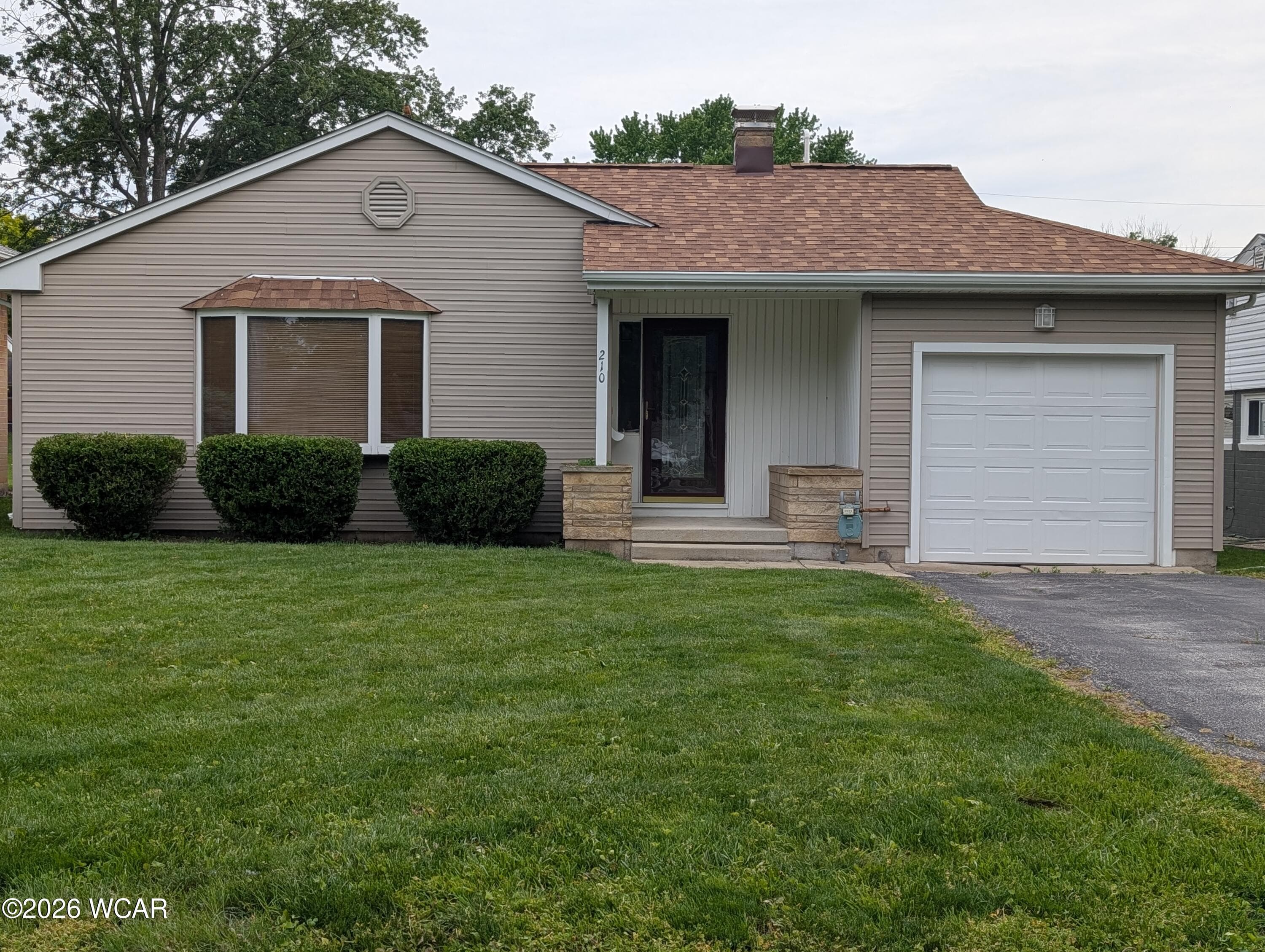 210 Woodley