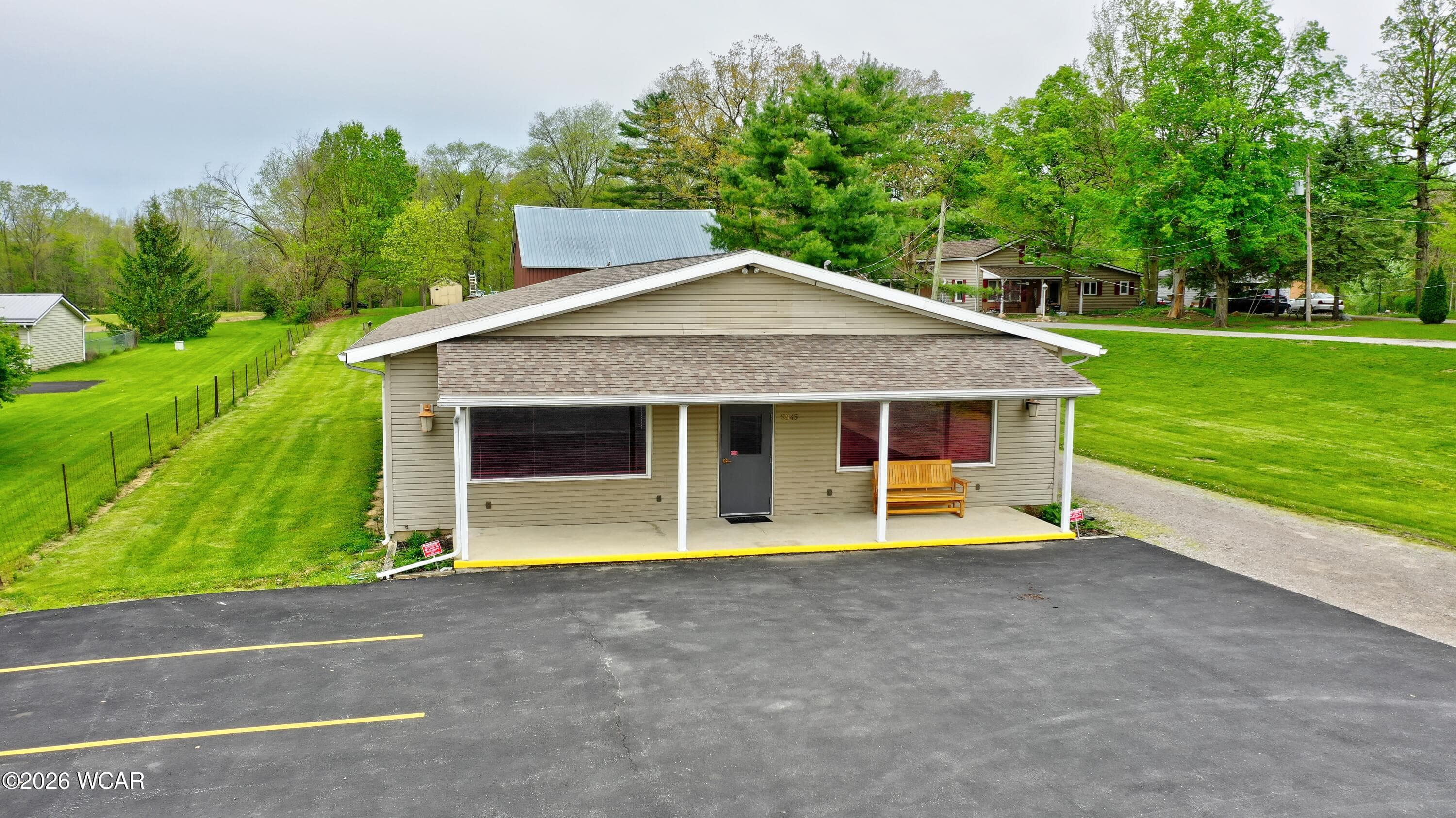 3945 Stewart photo 3