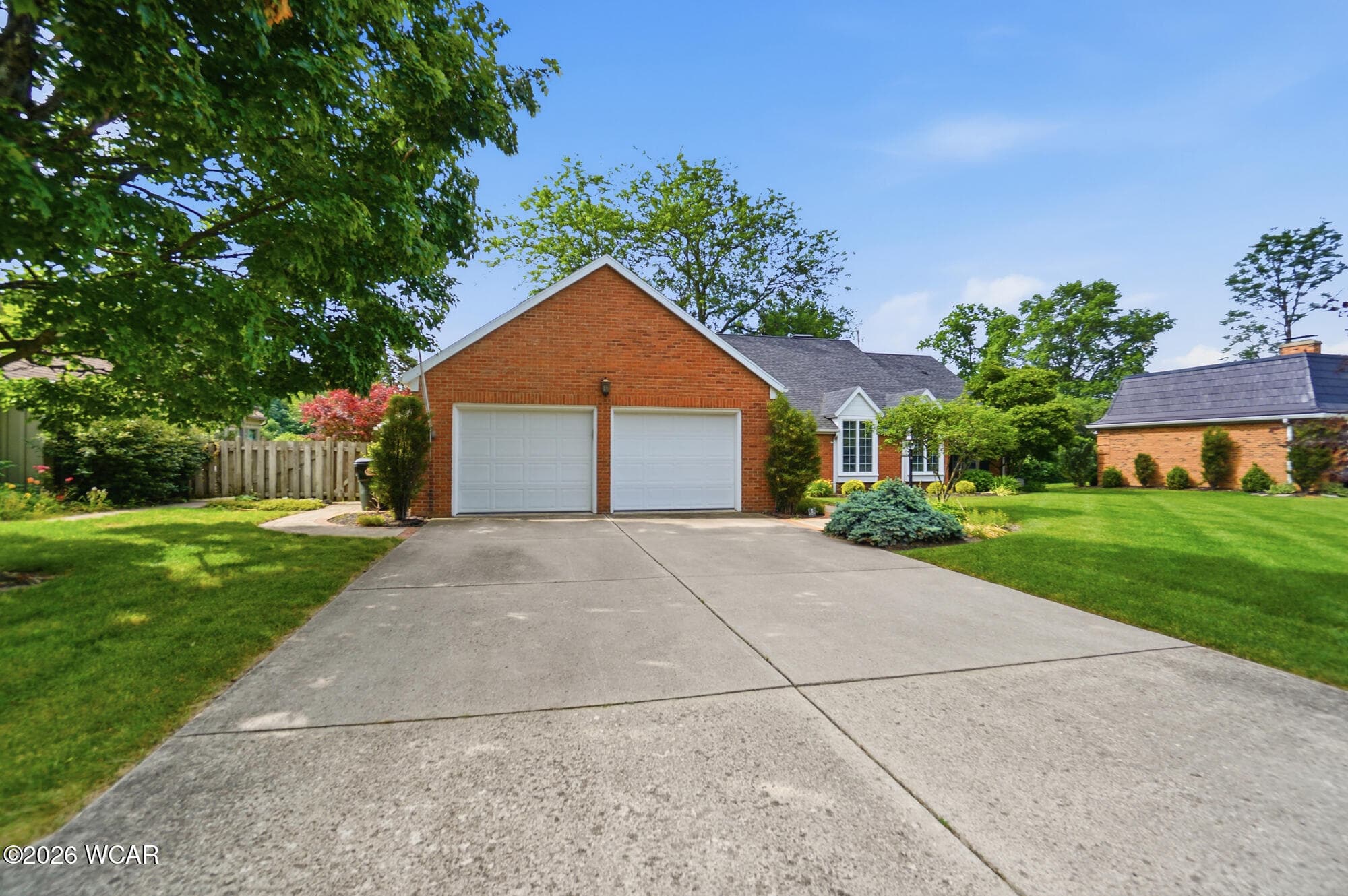 2549 Glen Arbor photo 2