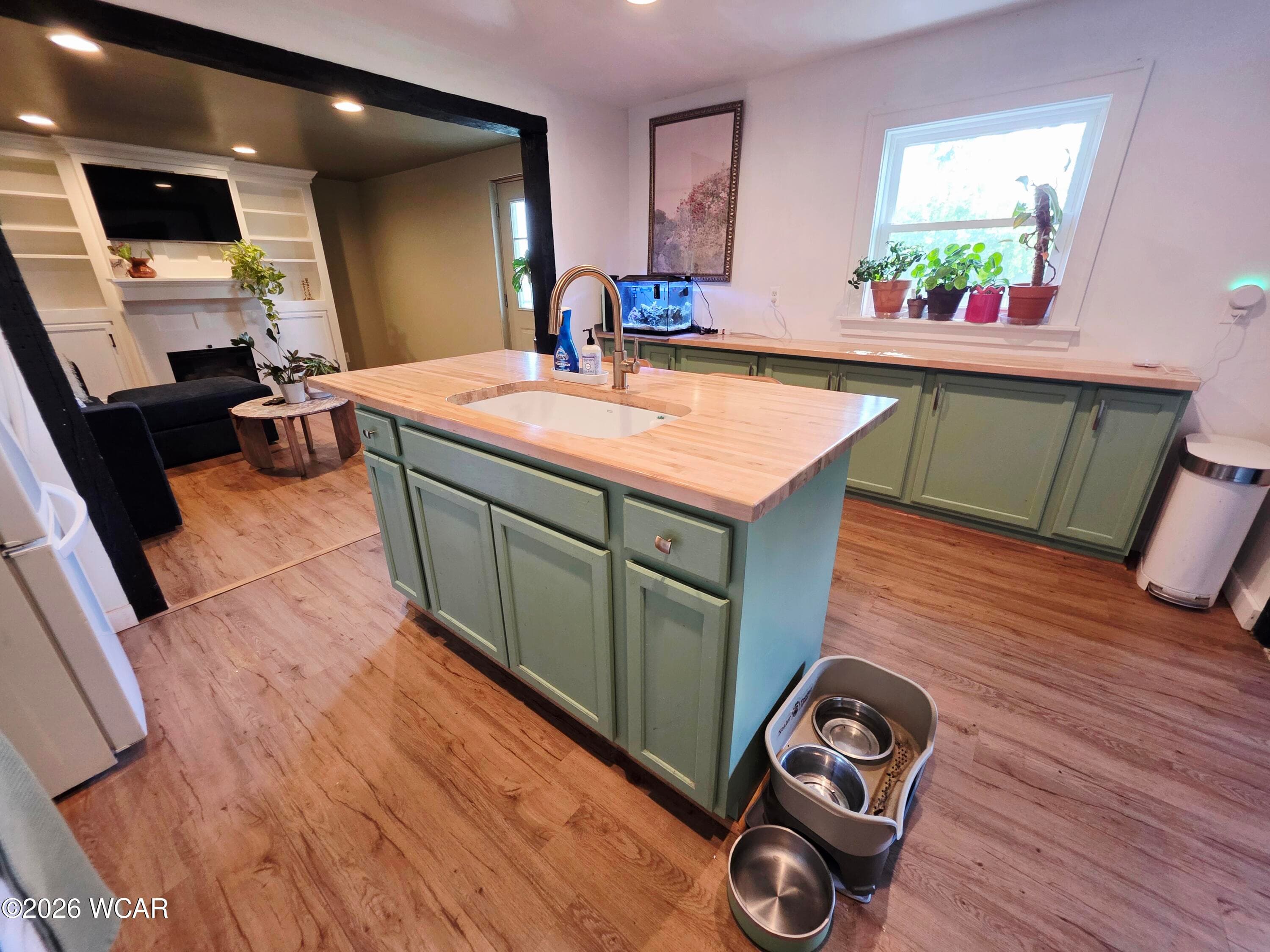 436 Wayne photo 3