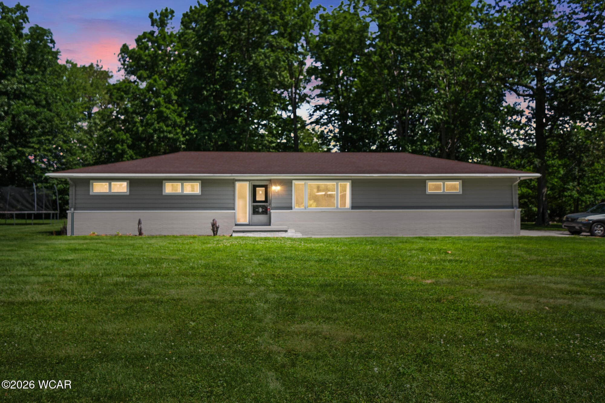 2620 Elmview photo 2