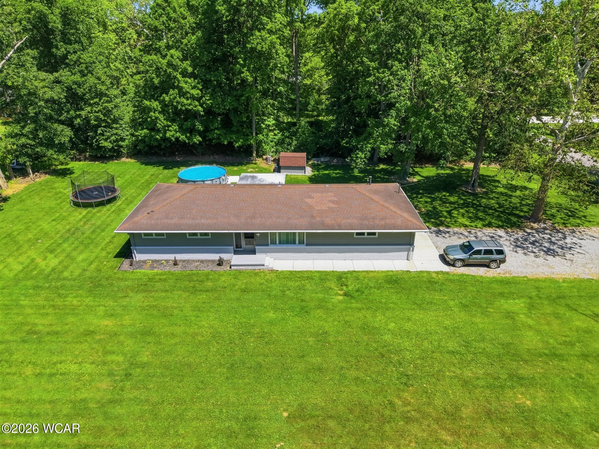 2620 Elmview photo 4