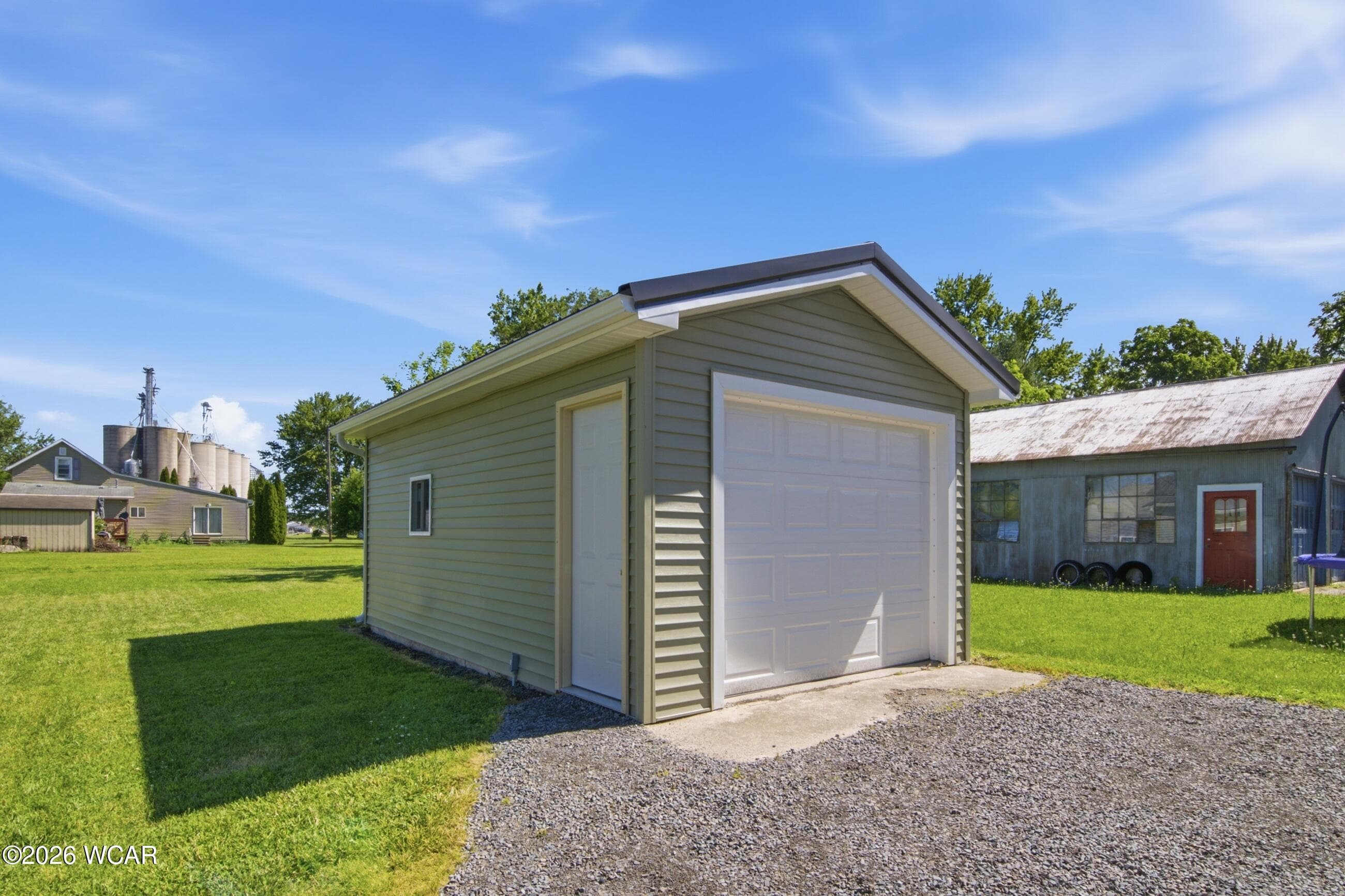 331 North photo 4