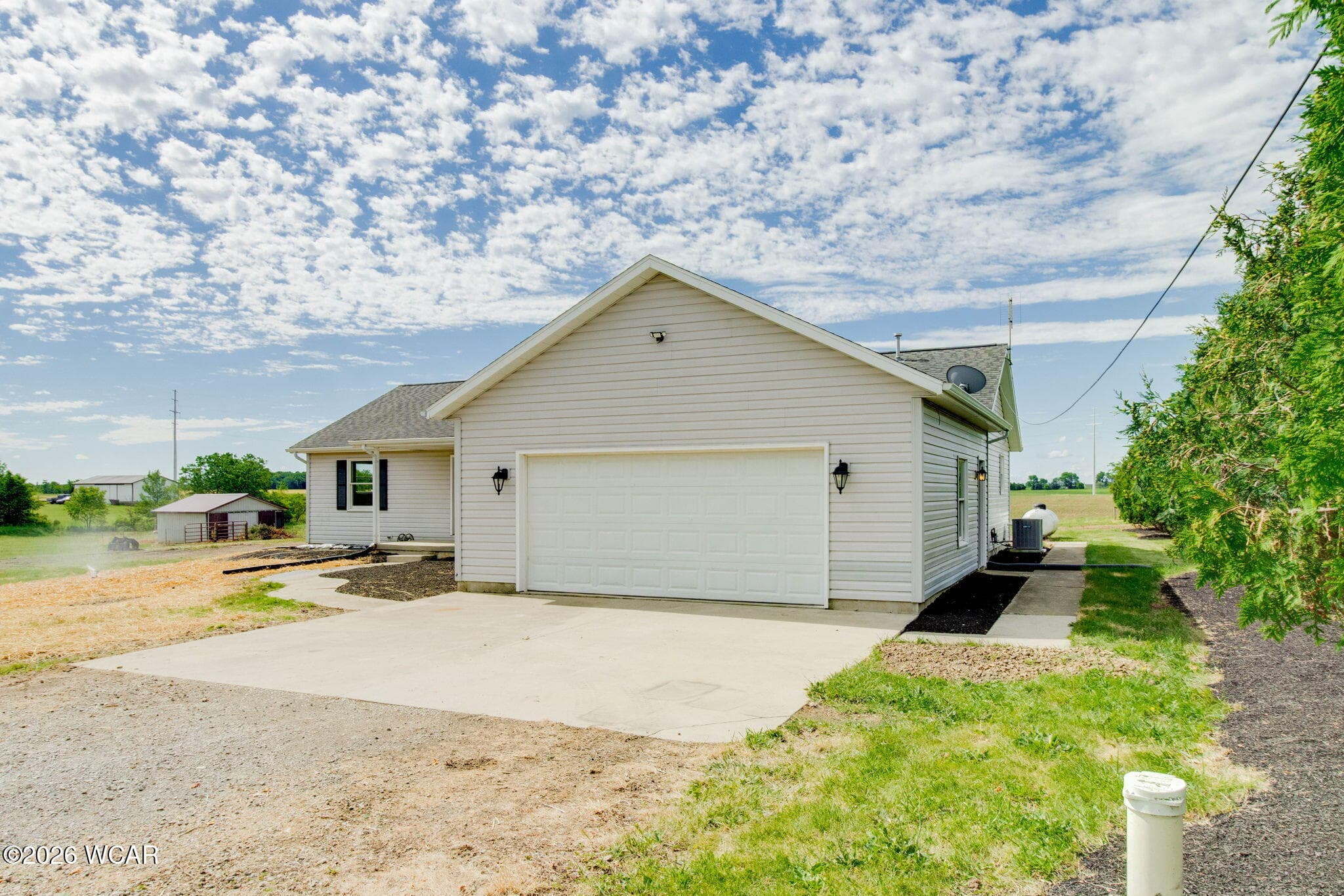 6760 Hillville photo 3