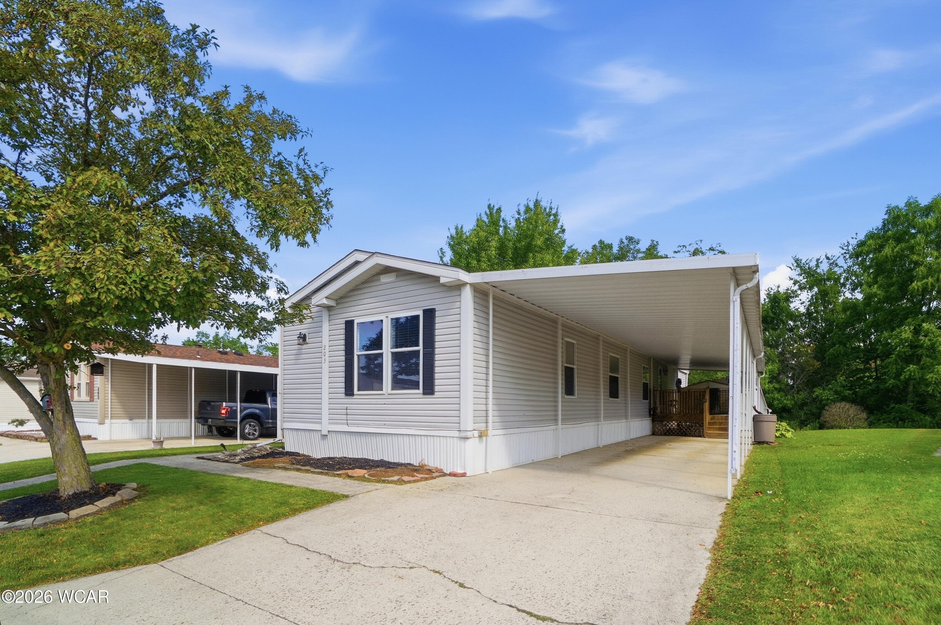 203 Pinewood