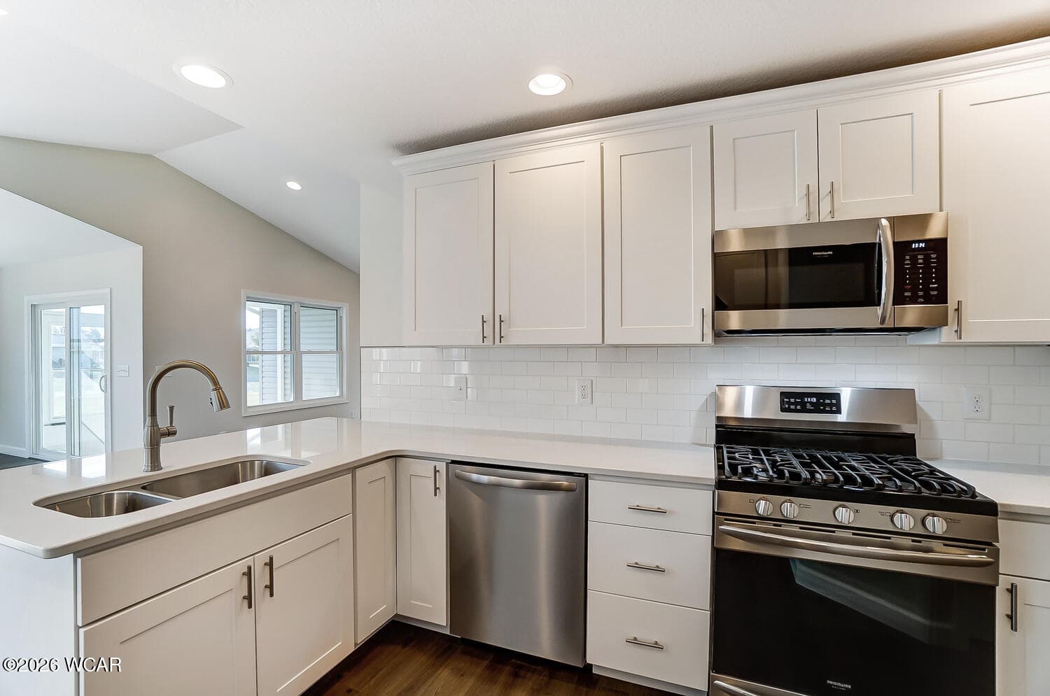 4247 Blue Spruce photo 5