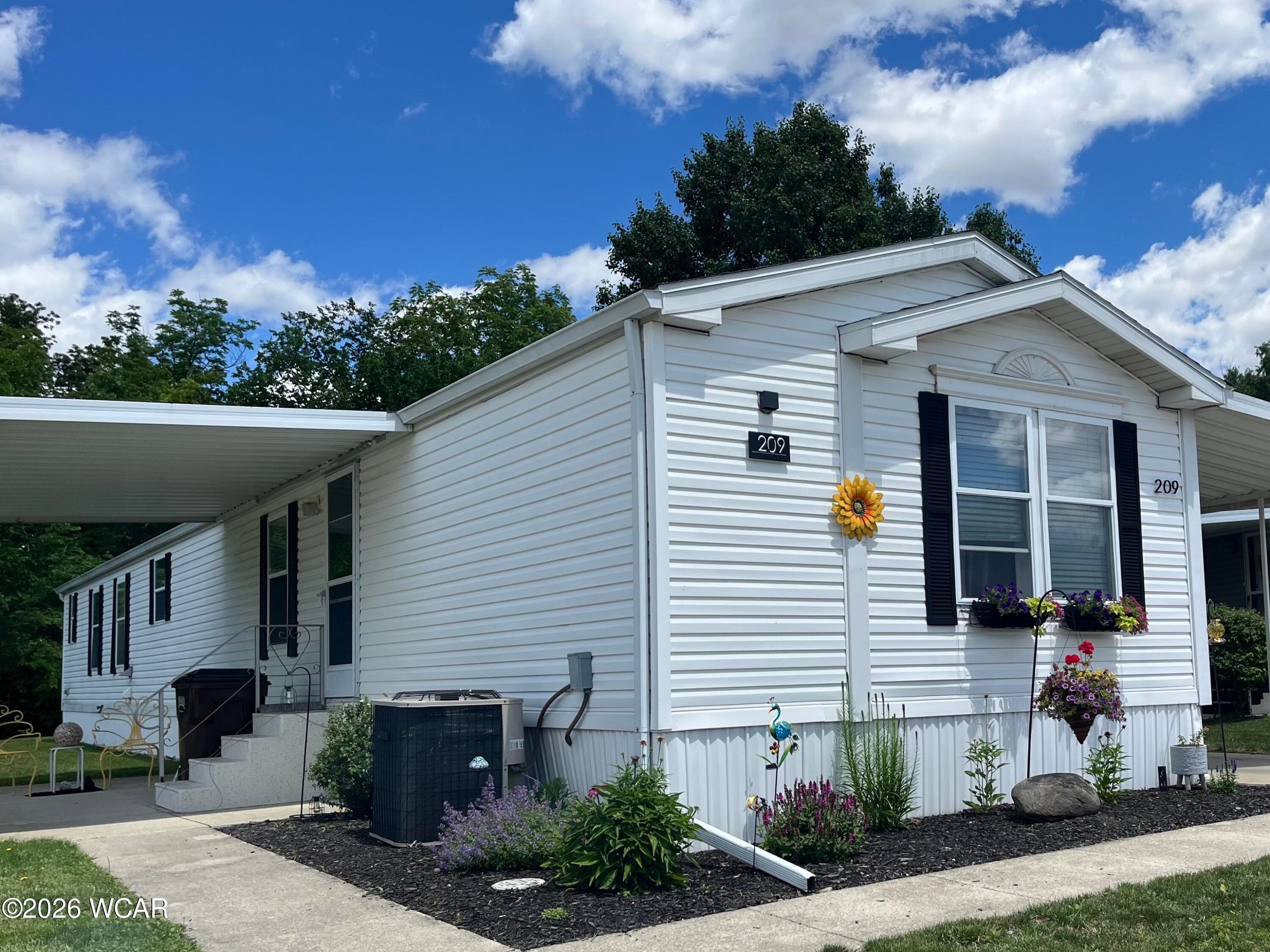 209 Pinewood
