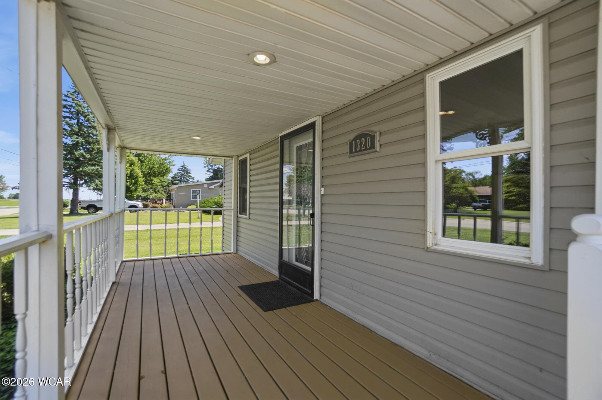 1320 Ervin photo 4