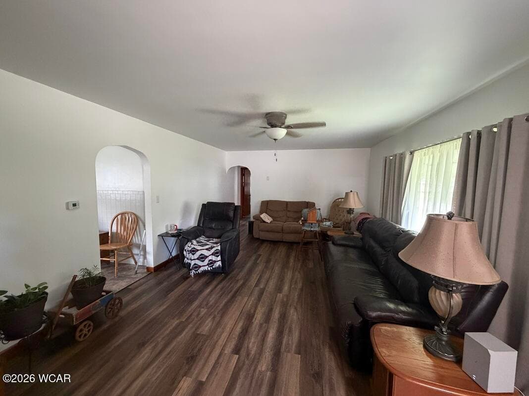 212 Barron photo 3