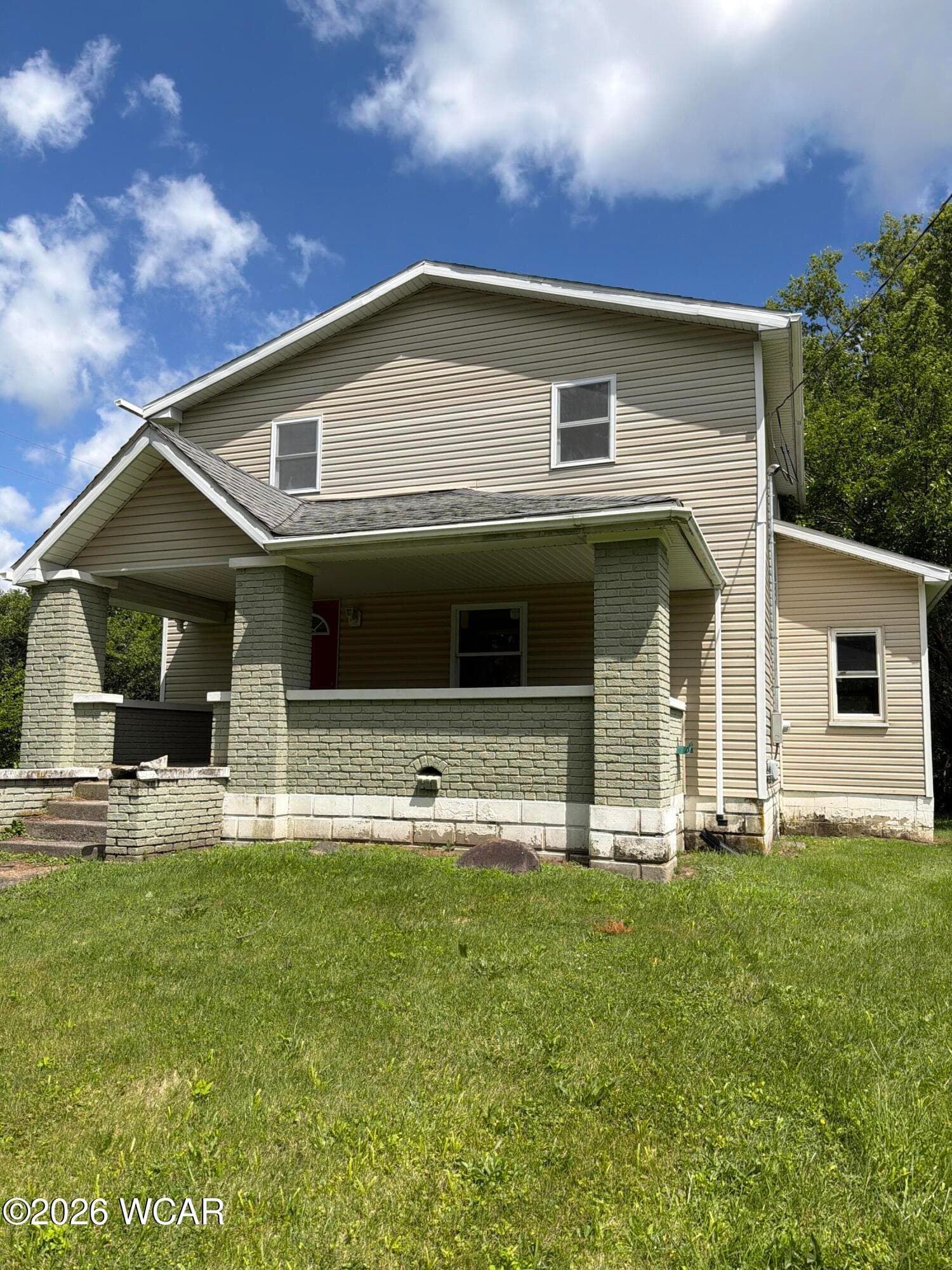 2614 Adgate photo 4