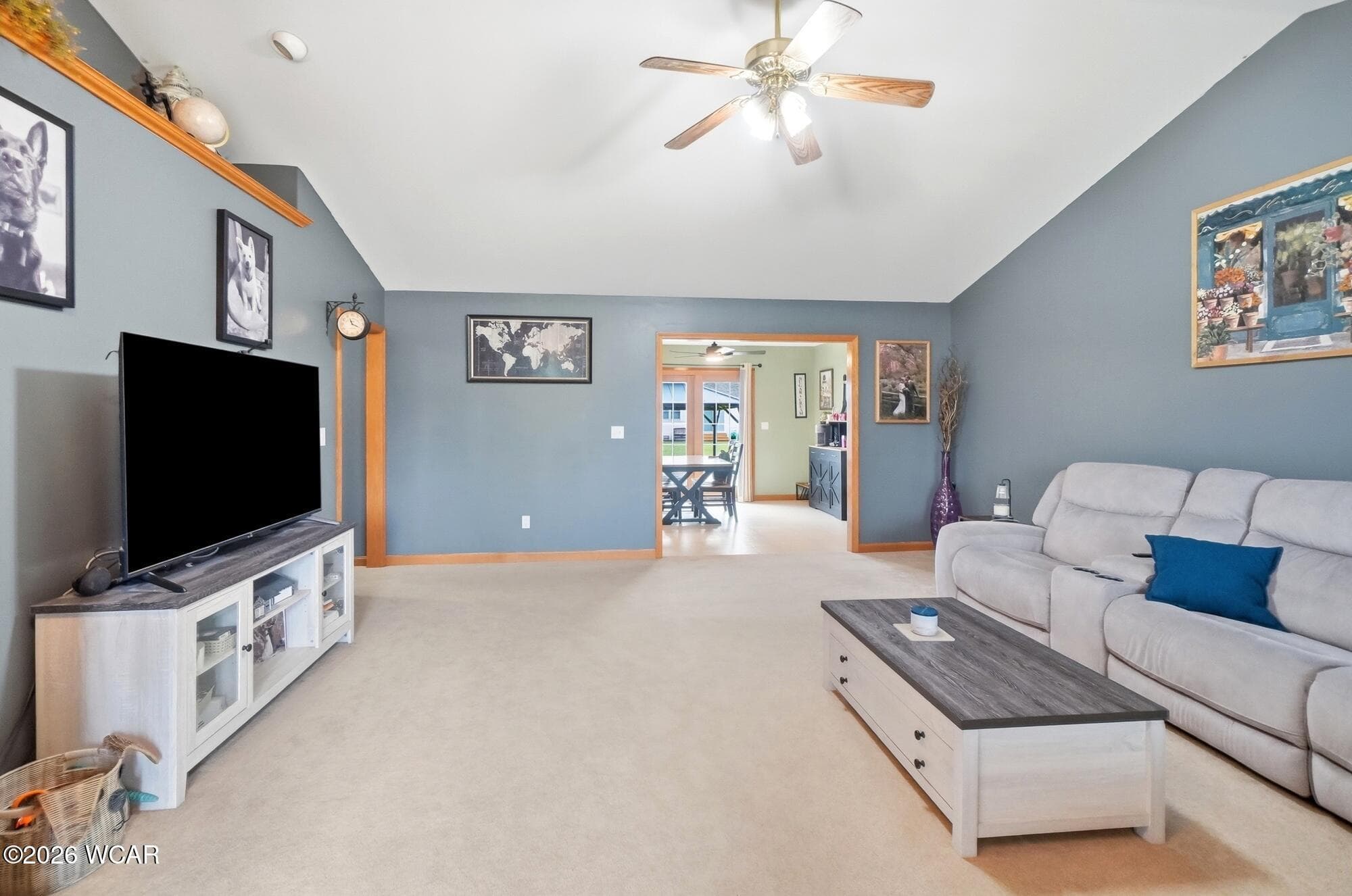 3703 Malibu photo 4