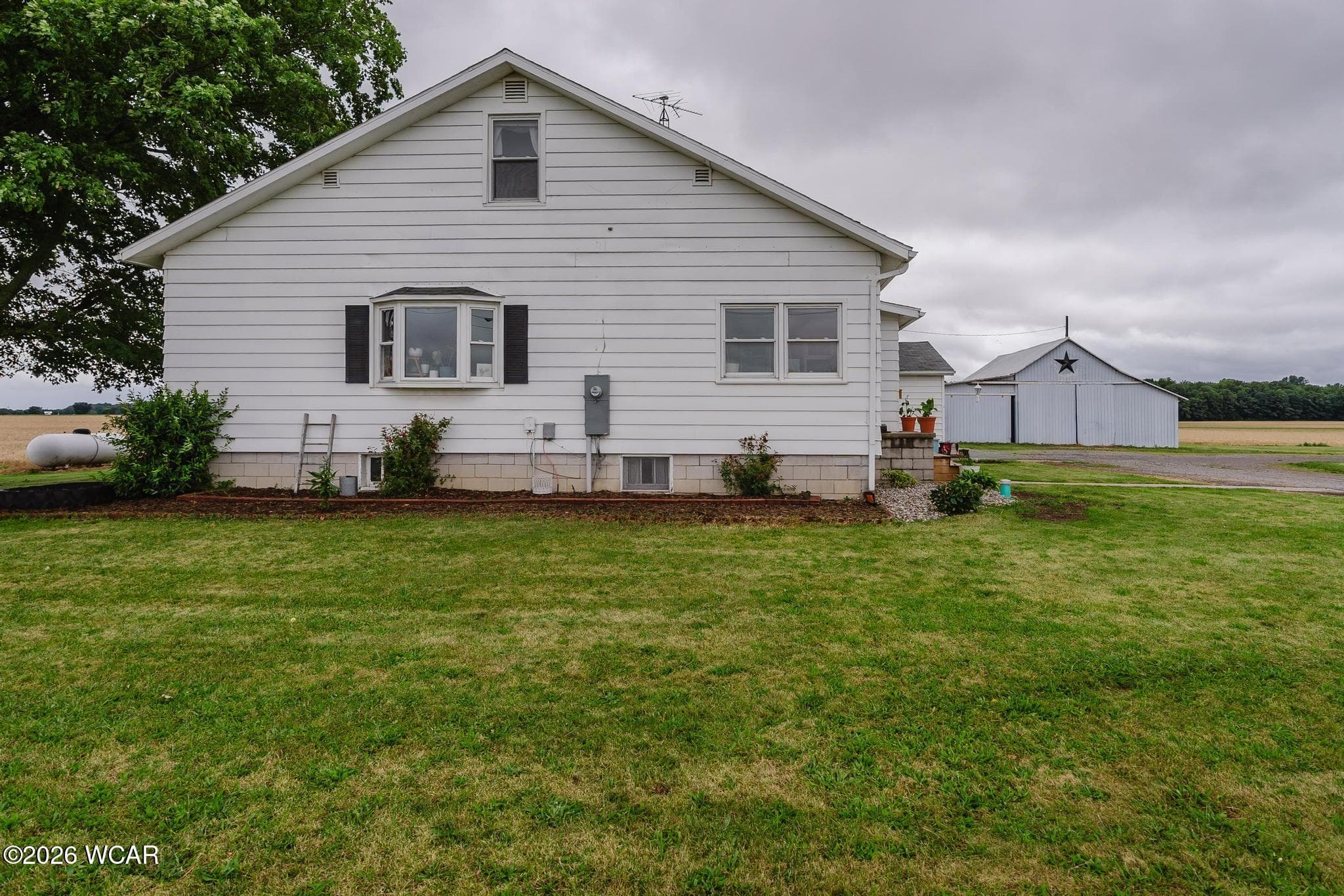 8828 County Road 313 photo 4