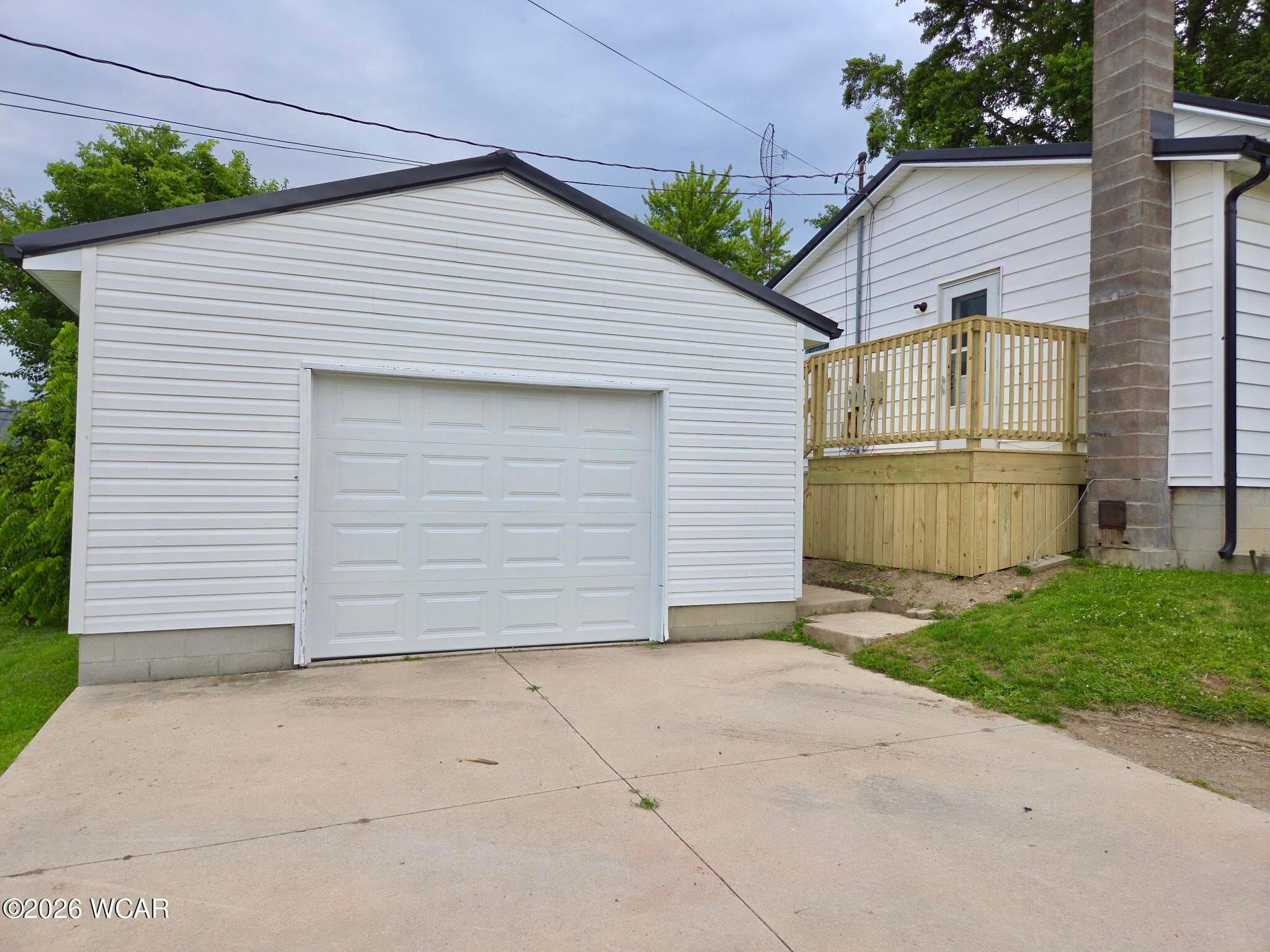 319 Spruce photo 3