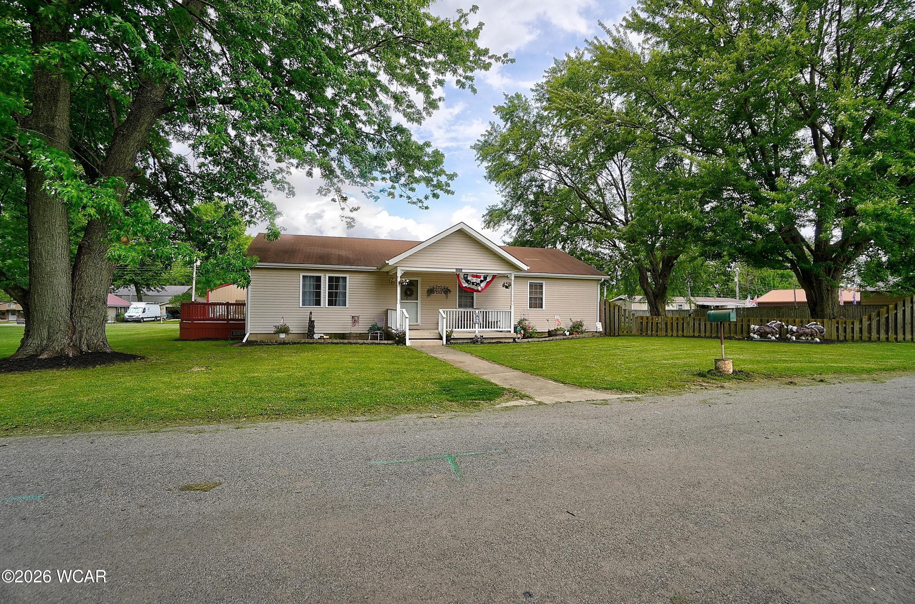 11496 Hiawatha photo 5