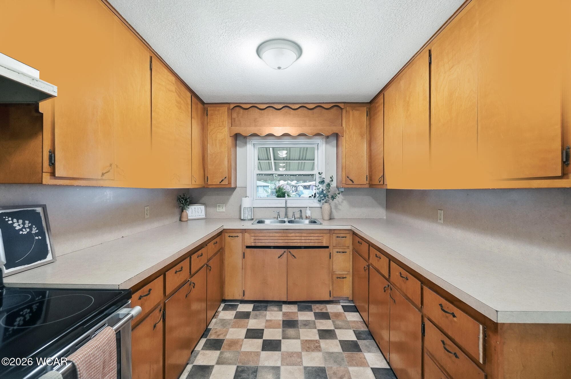 410 Plum photo 5