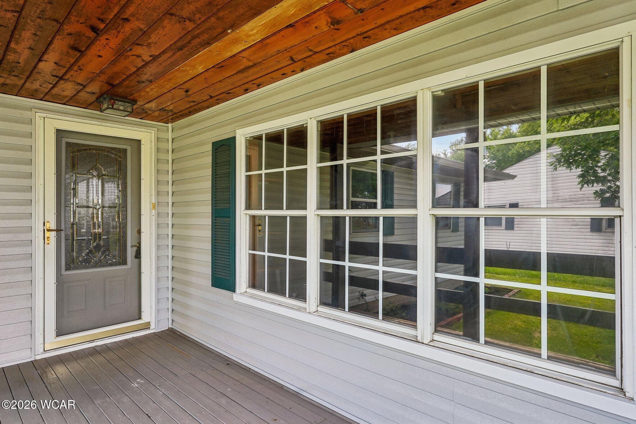 515 Lake photo 5