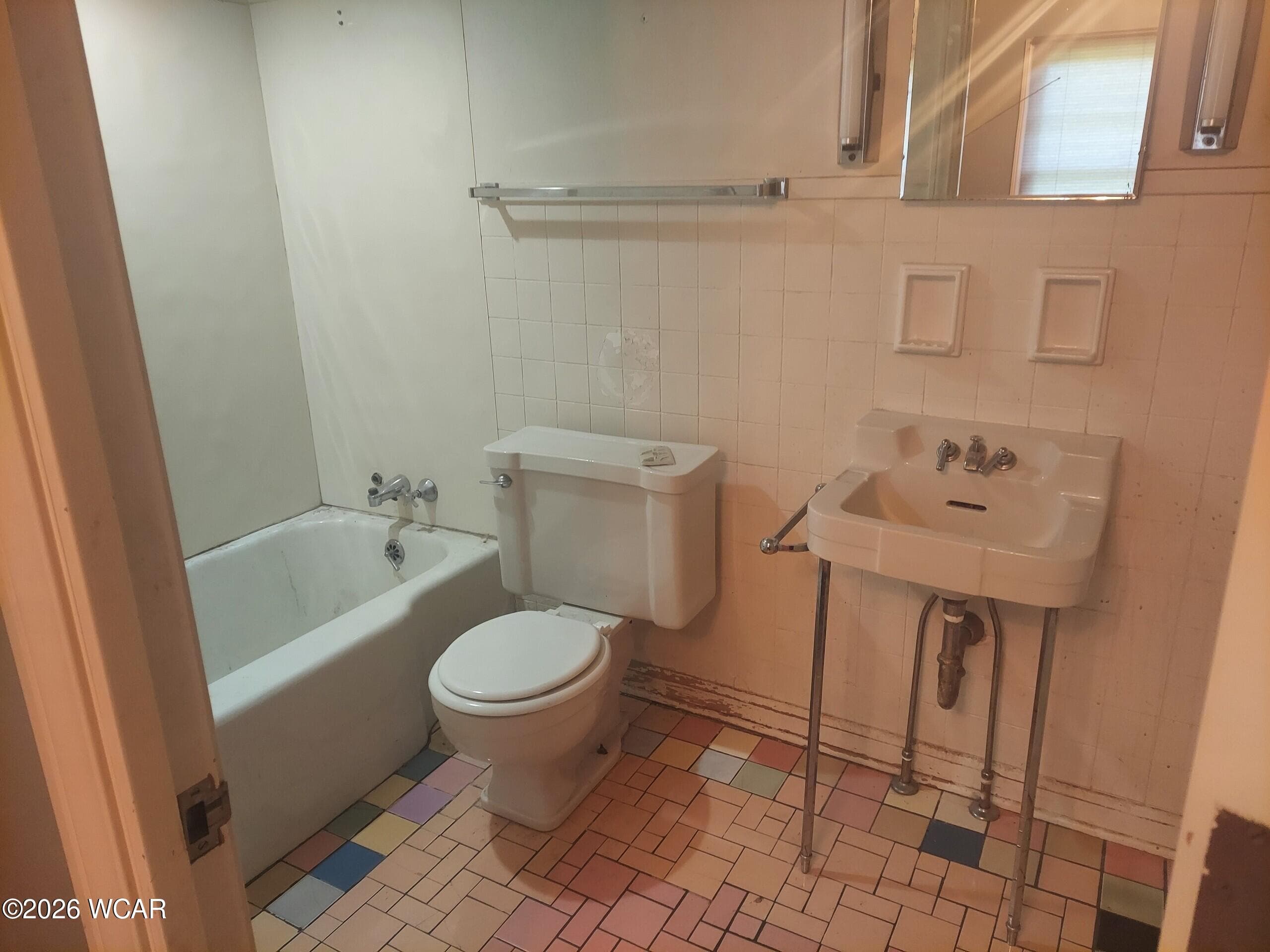 1435 Market photo 4