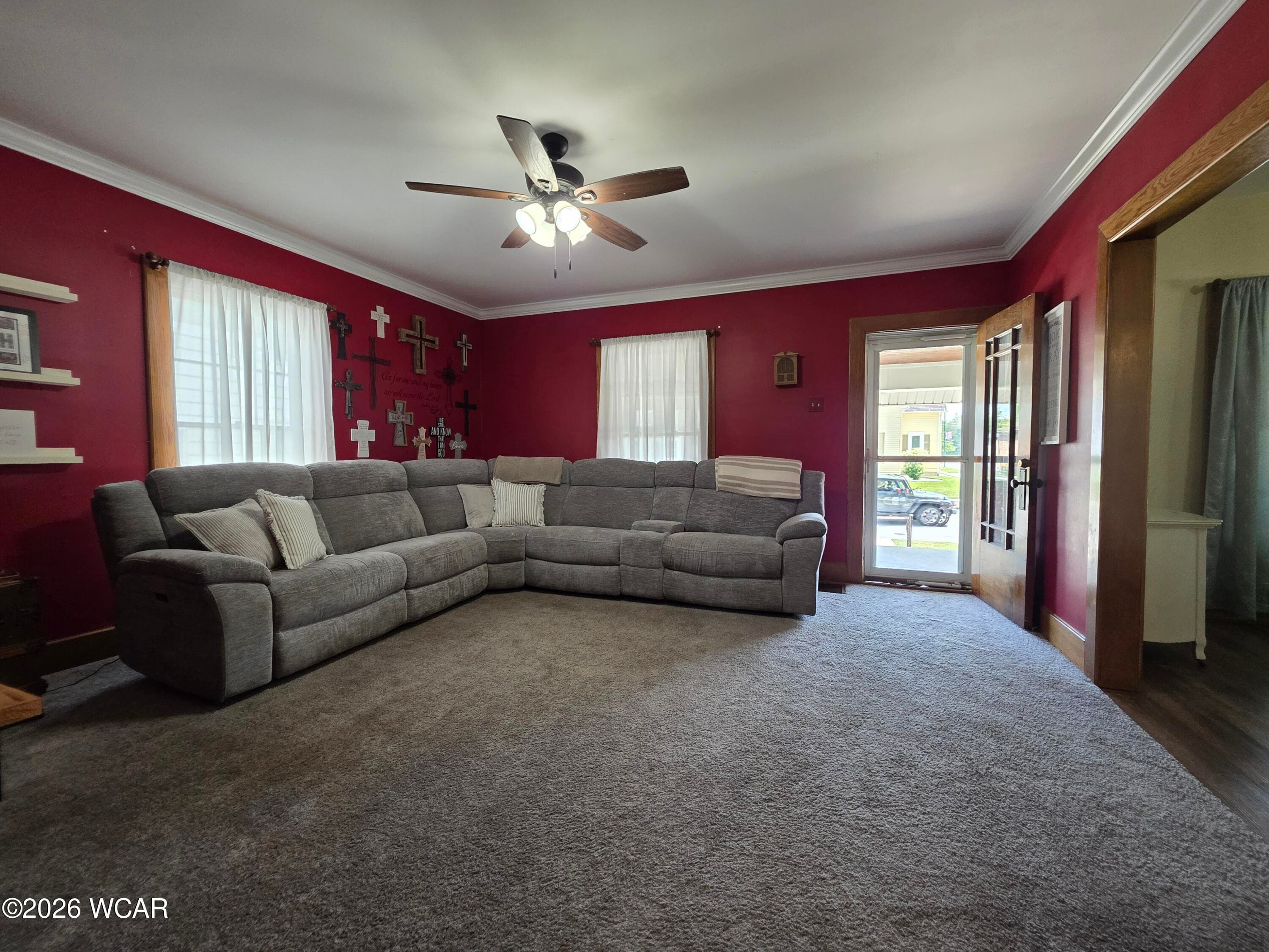 512 Benton photo 4