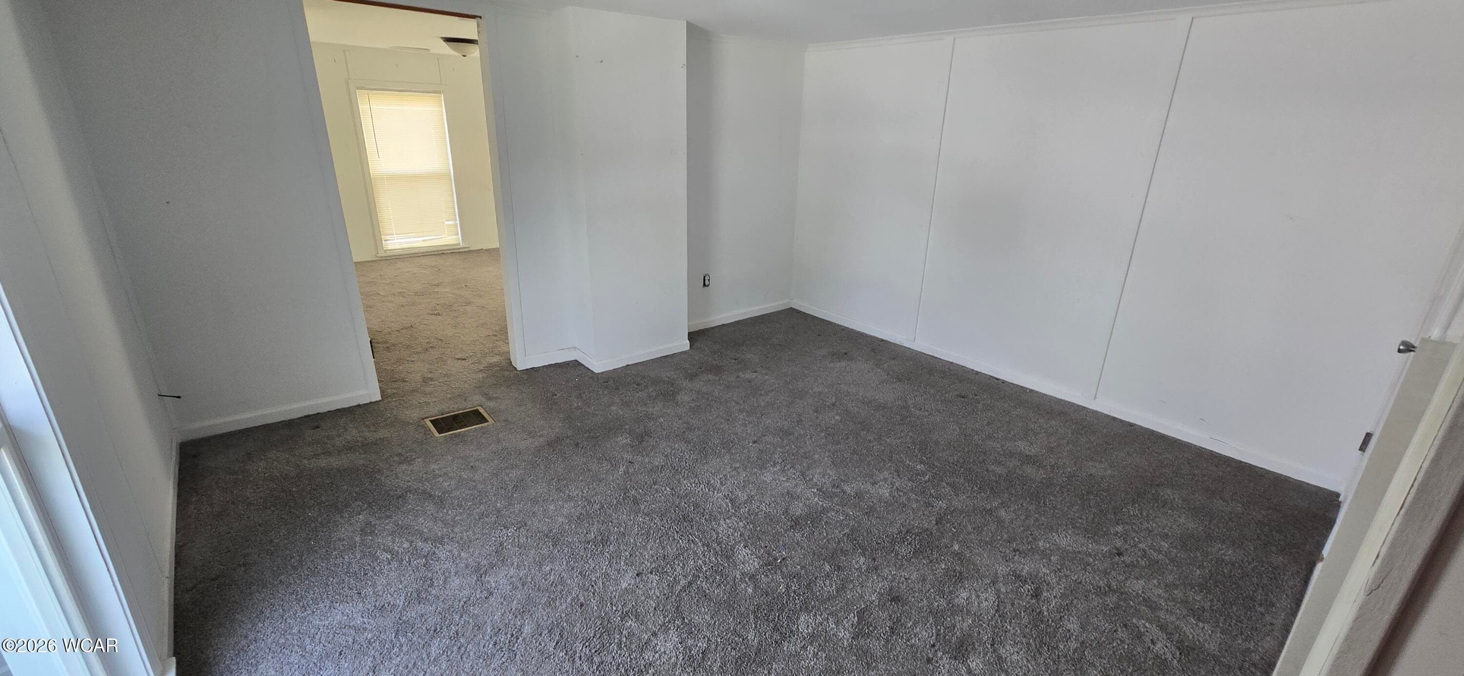 1415 Wayne photo 5
