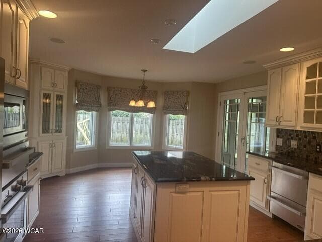 2471 Struthmore photo 2