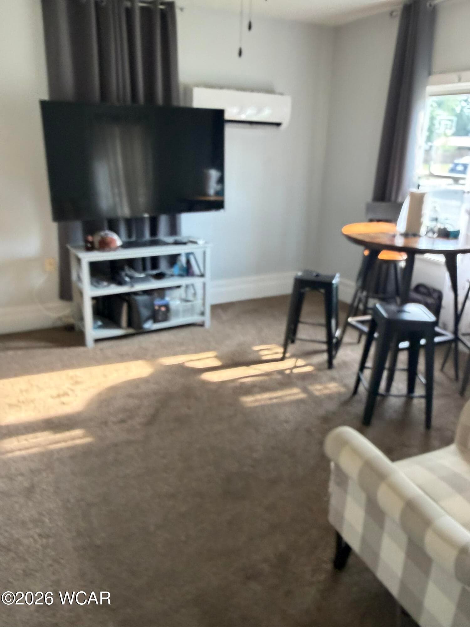 501 Elm photo 4