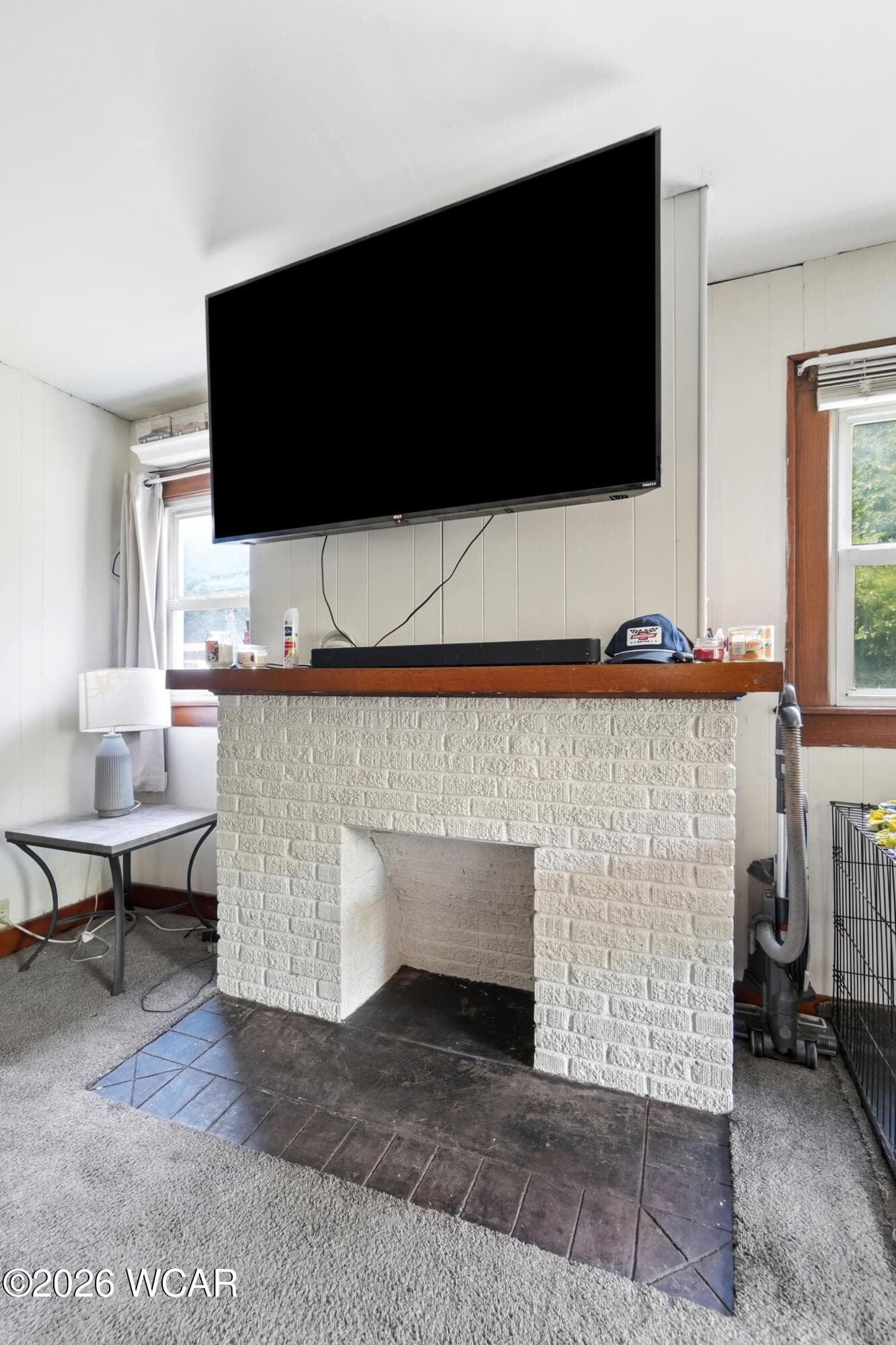 332 Collett photo 5