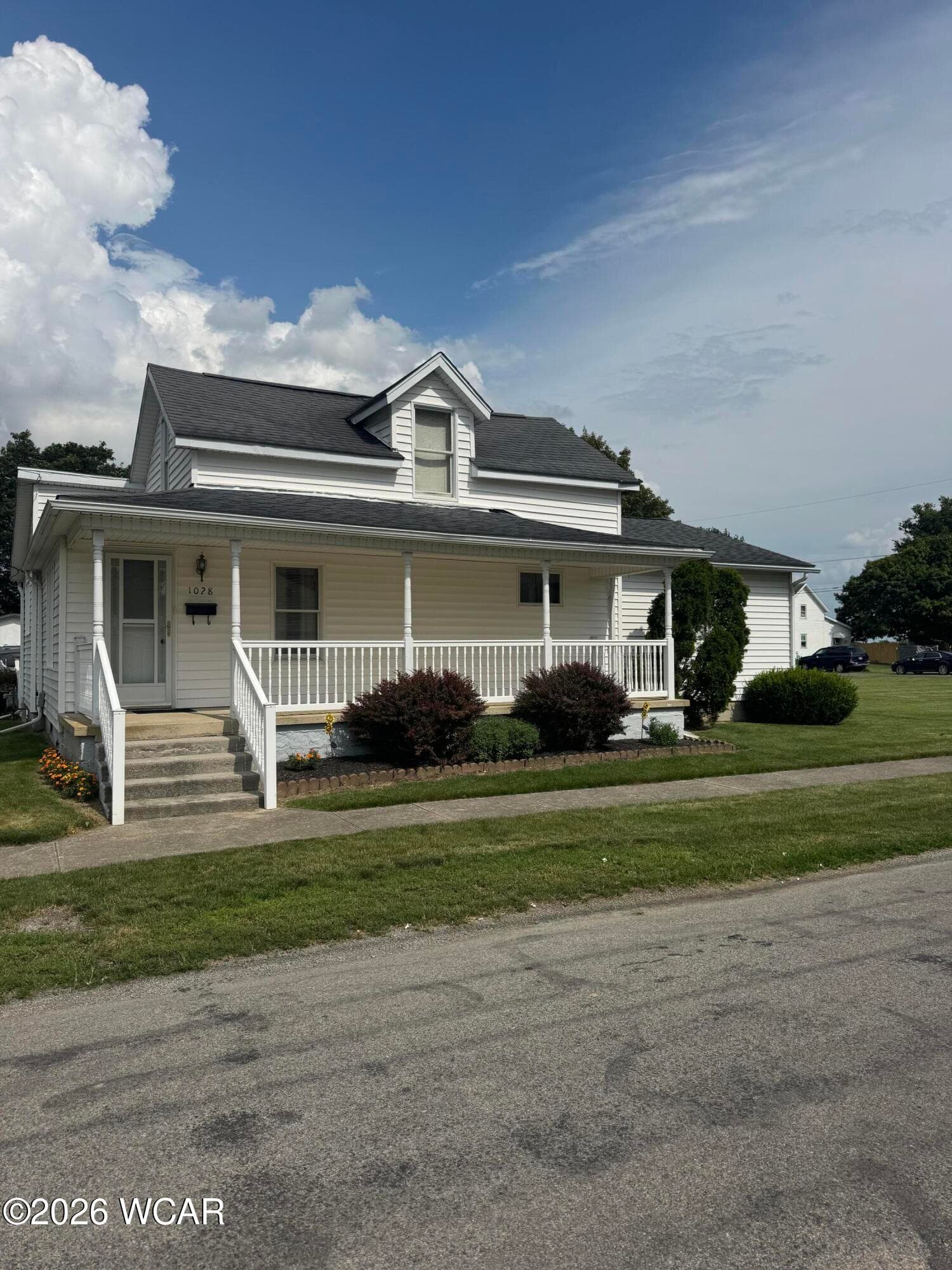 1028 Erie