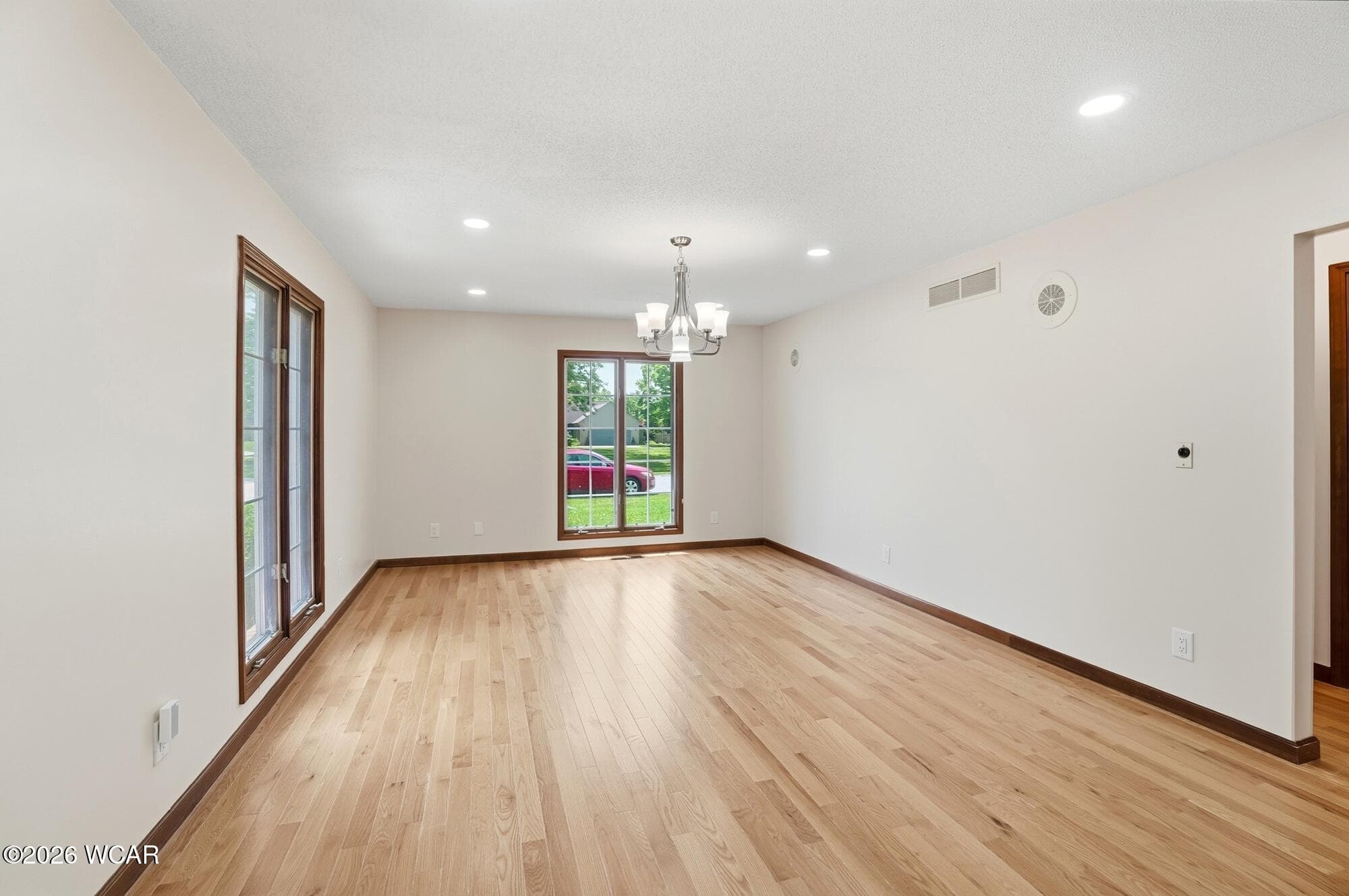 2528 Glen Arbor photo 3